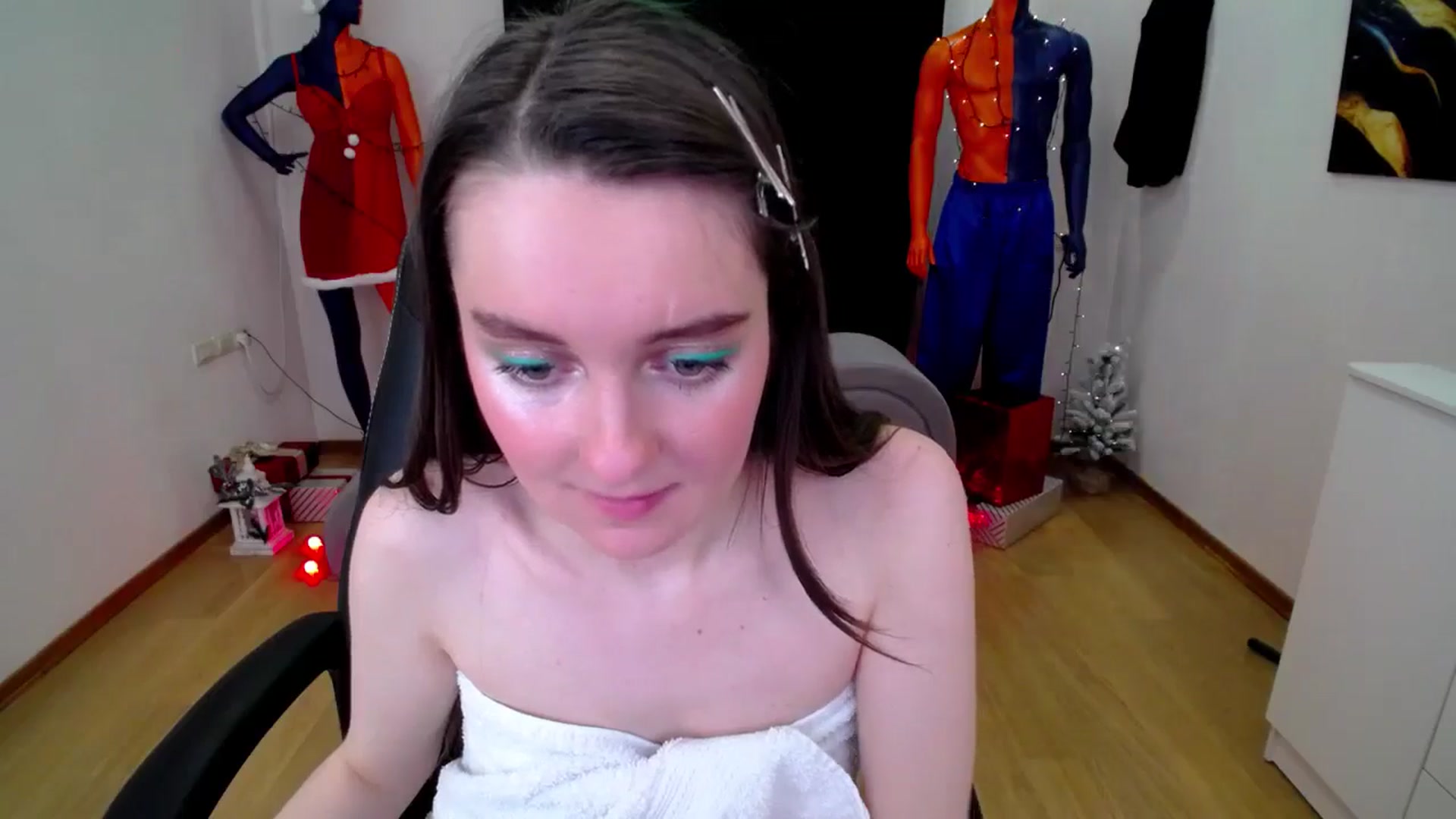 Gallery image thumbnail from Milim_Nava's myfreecams stream on, 12/29/2024, 18:11 image 14 of 20