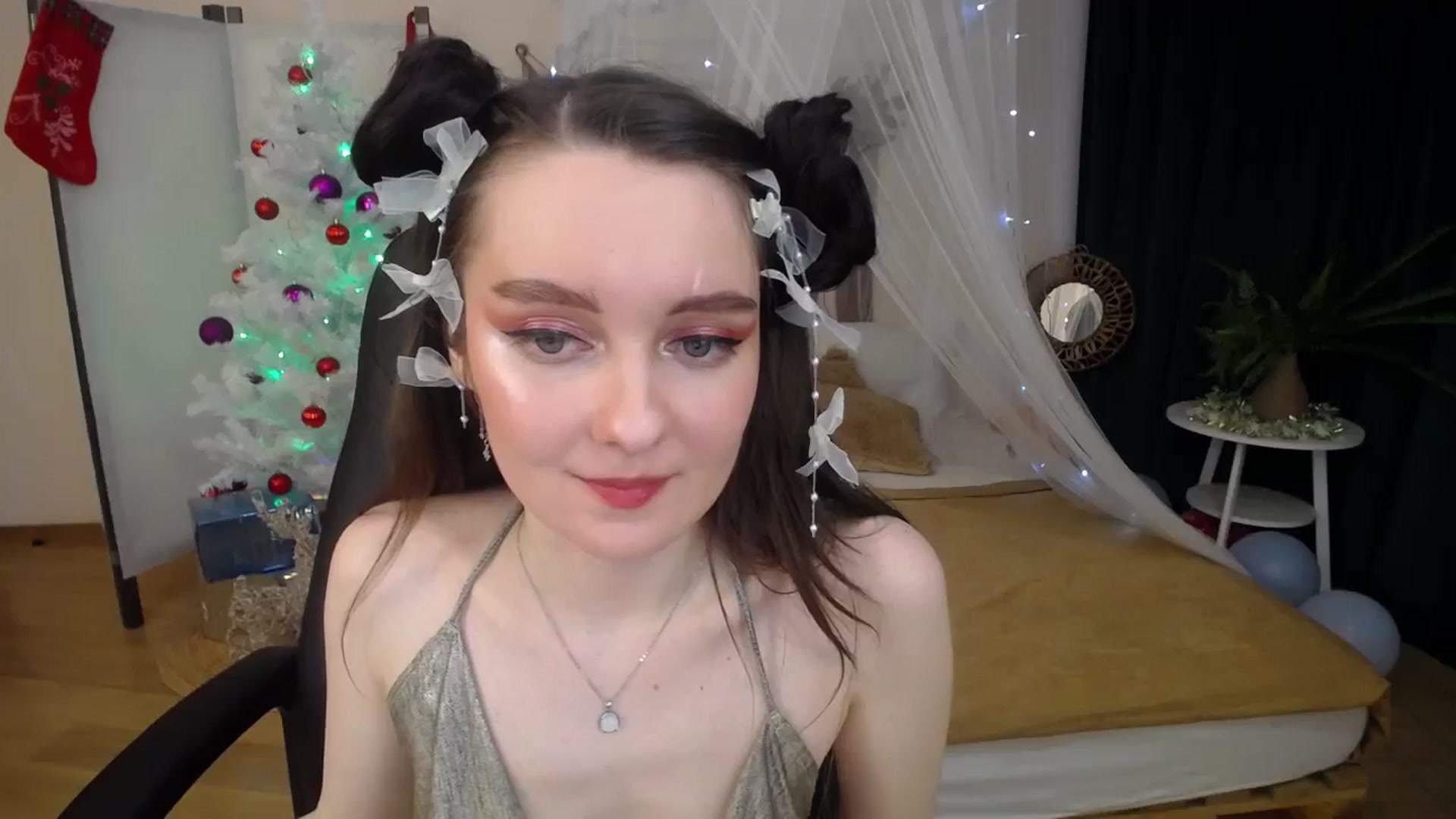 Gallery image thumbnail from Milim_Nava's myfreecams stream on, 12/30/2024, 08:36 image 10 of 20