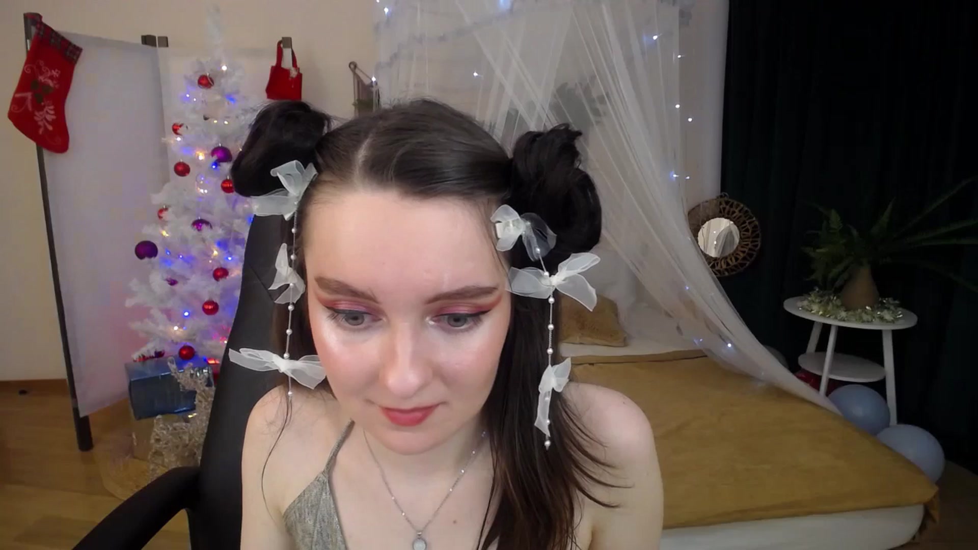Gallery image thumbnail from Milim_Nava's myfreecams stream on, 12/30/2024, 08:36 image 19 of 20