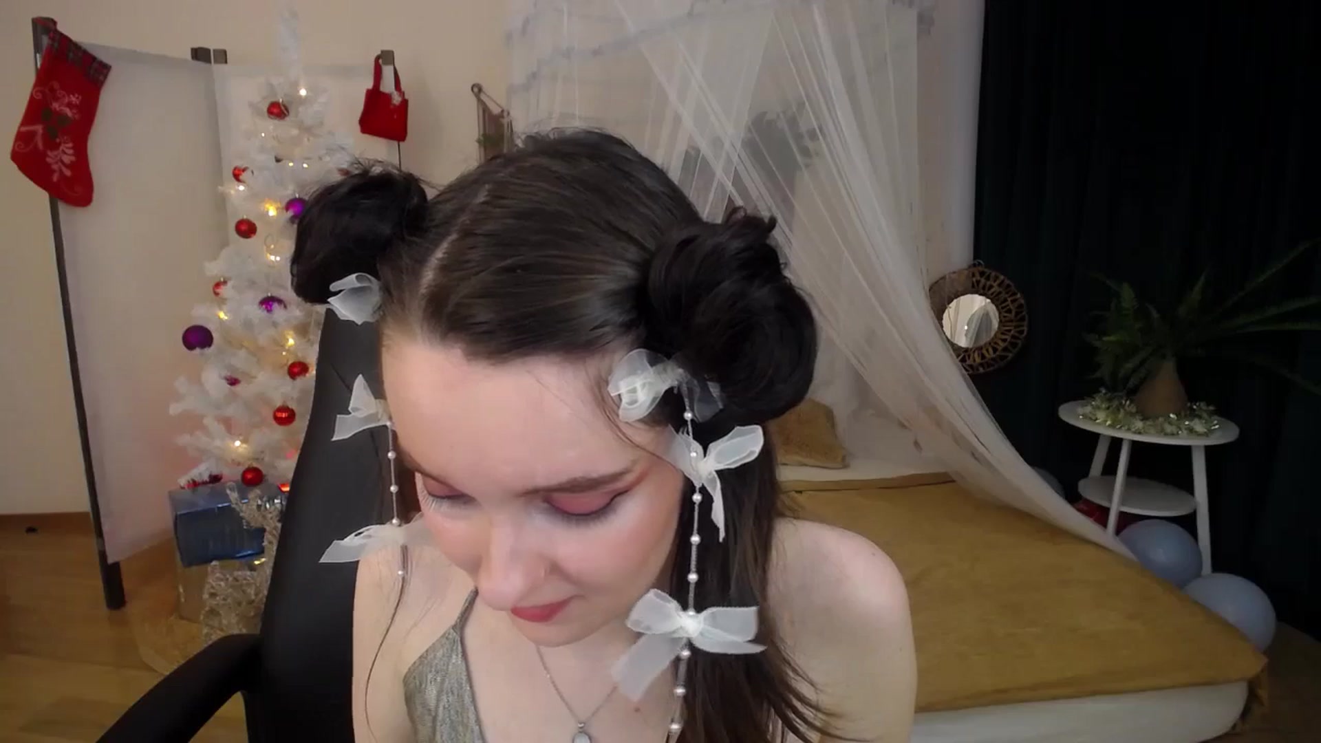 Gallery image thumbnail from Milim_Nava's myfreecams stream on, 12/30/2024, 08:36 image 20 of 20