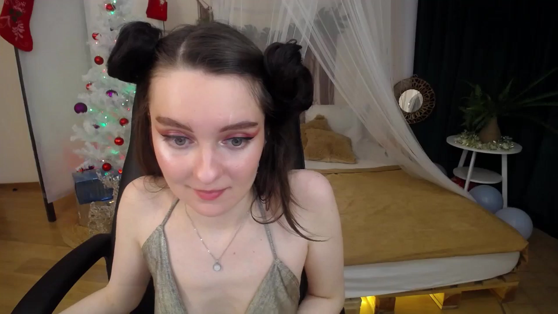 Gallery image thumbnail from Milim_Nava's myfreecams stream on, 12/30/2024, 10:47 image 6 of 20