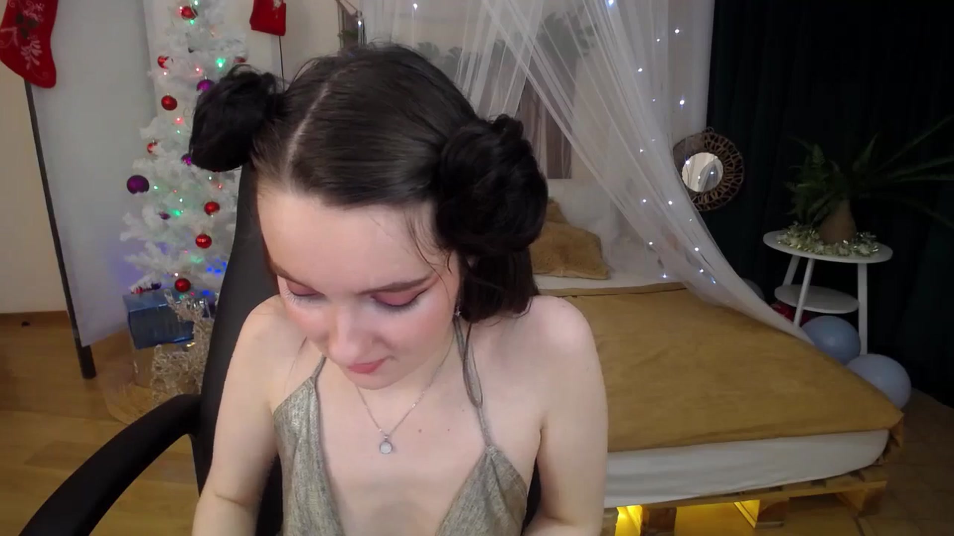 Gallery image thumbnail from Milim_Nava's myfreecams stream on, 12/30/2024, 10:47 image 5 of 20