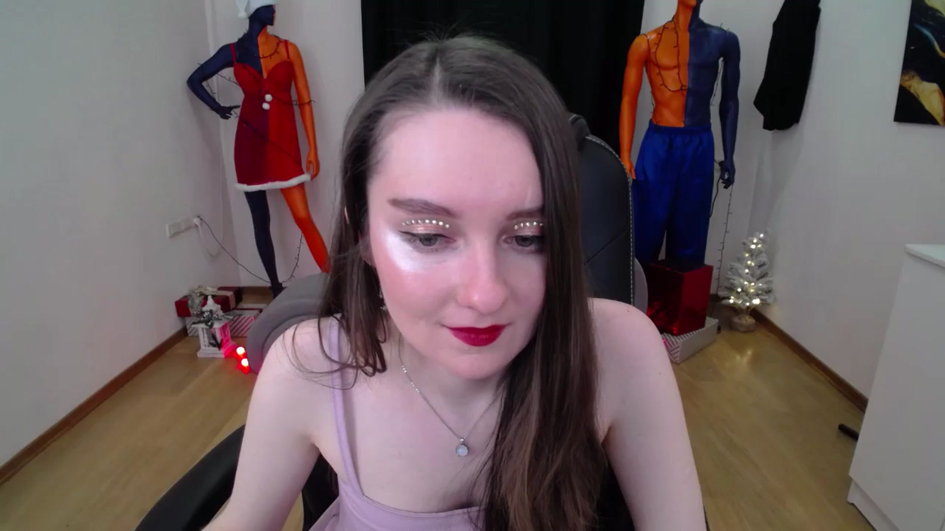 Gallery image thumbnail from Milim_Nava's myfreecams stream on, 12/31/2024, 09:25 image 10 of 20