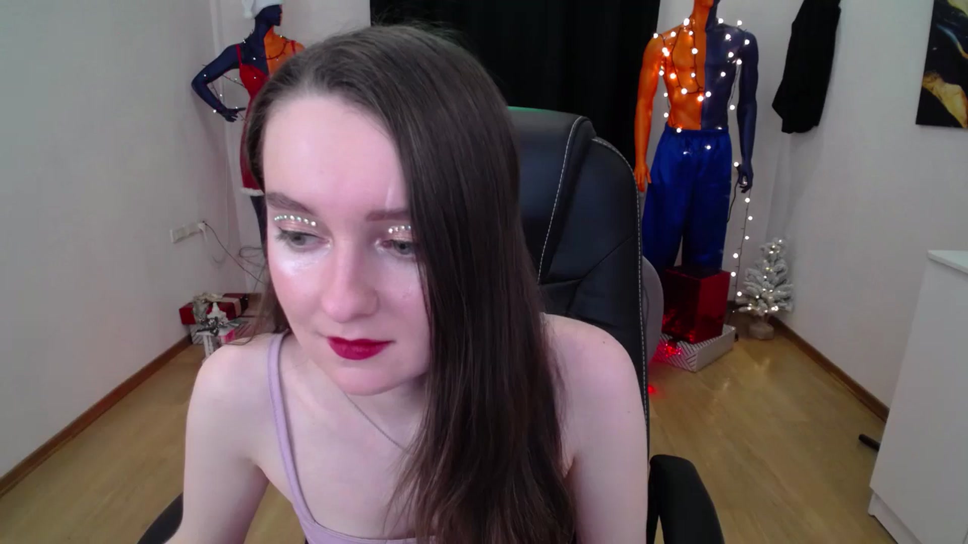 Gallery image thumbnail from Milim_Nava's myfreecams stream on, 12/31/2024, 09:25 image 3 of 20