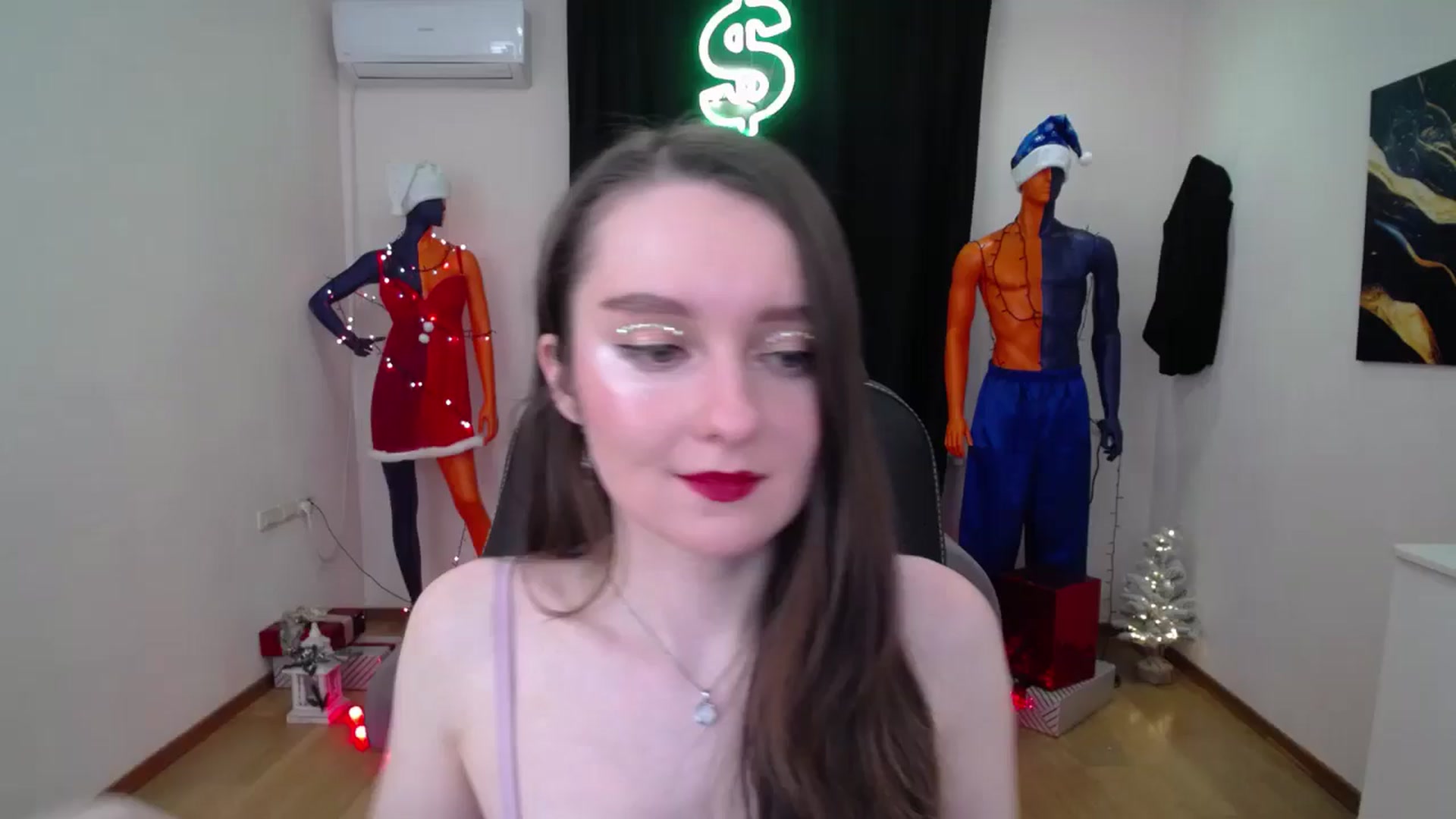 Gallery image thumbnail from Milim_Nava's myfreecams stream on, 12/31/2024, 09:25 image 1 of 20