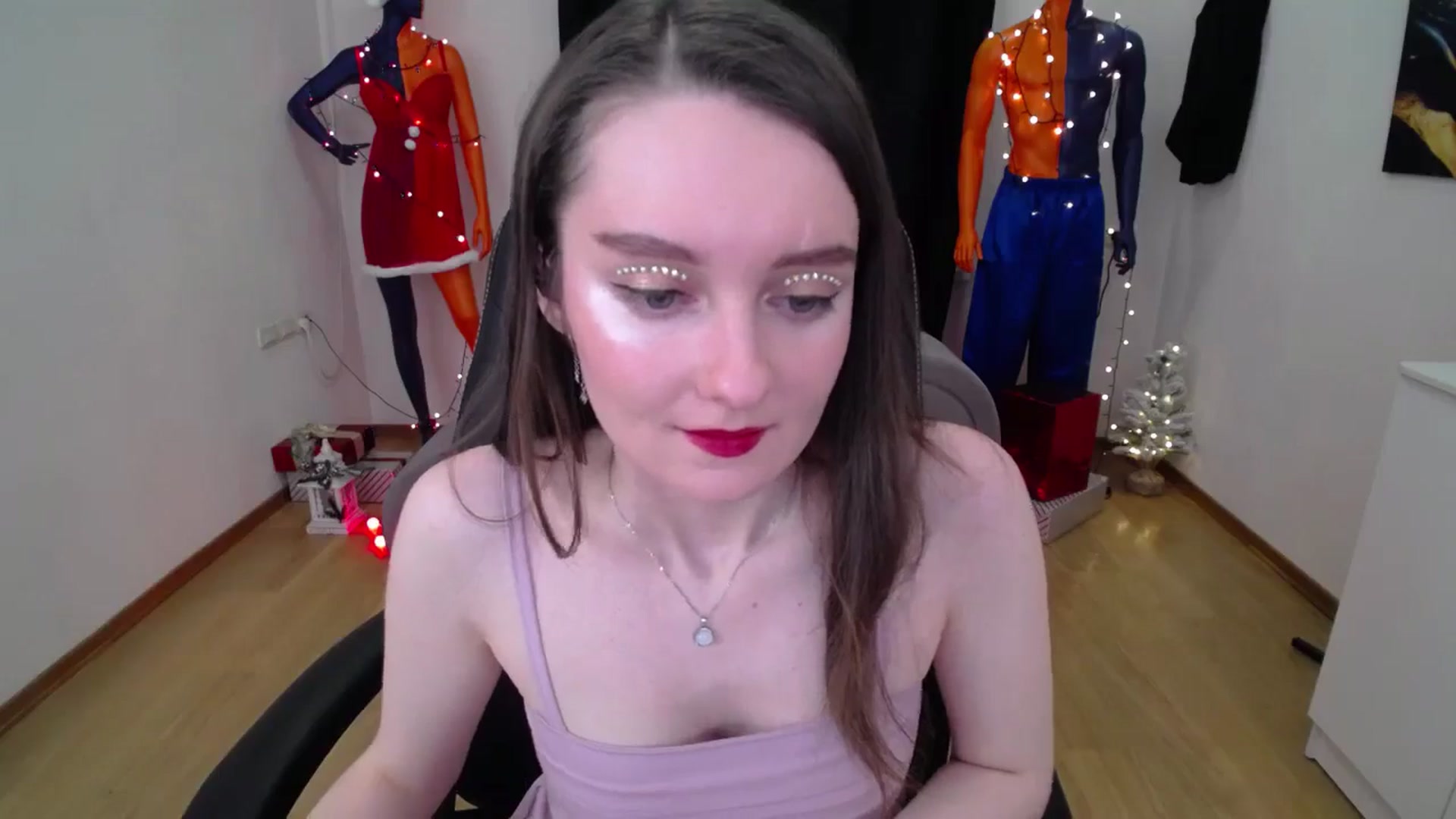 Gallery image thumbnail from Milim_Nava's myfreecams stream on, 12/31/2024, 10:35 image 7 of 20