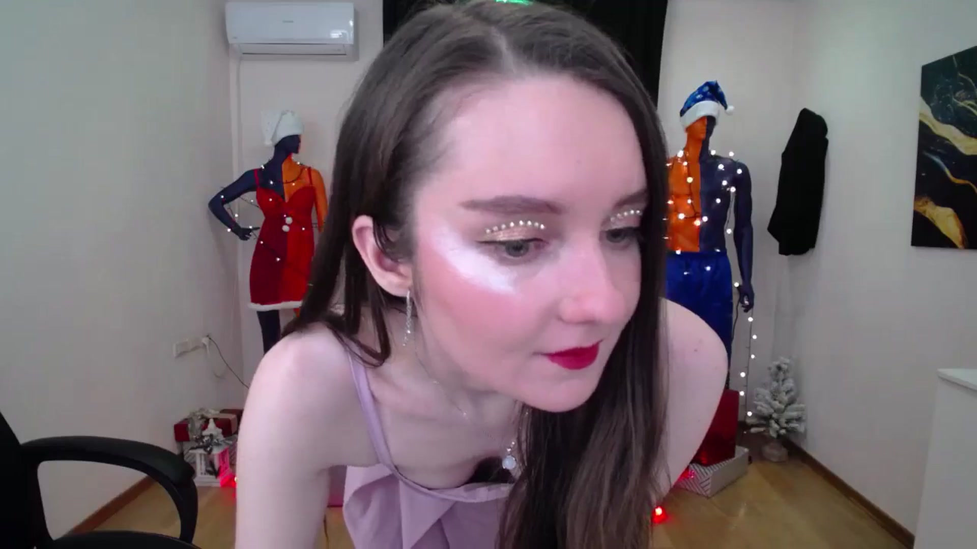 Gallery image thumbnail from Milim_Nava's myfreecams stream on, 12/31/2024, 10:35 image 3 of 20