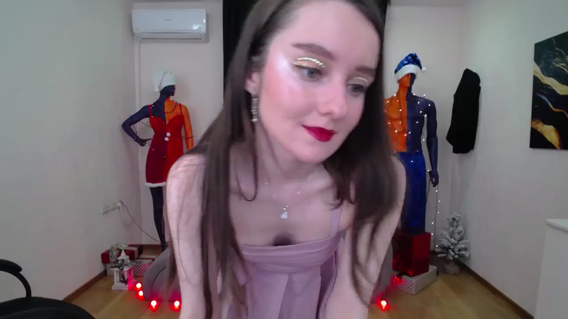 Gallery image thumbnail from Milim_Nava's myfreecams stream on, 12/31/2024, 10:35 image 11 of 20