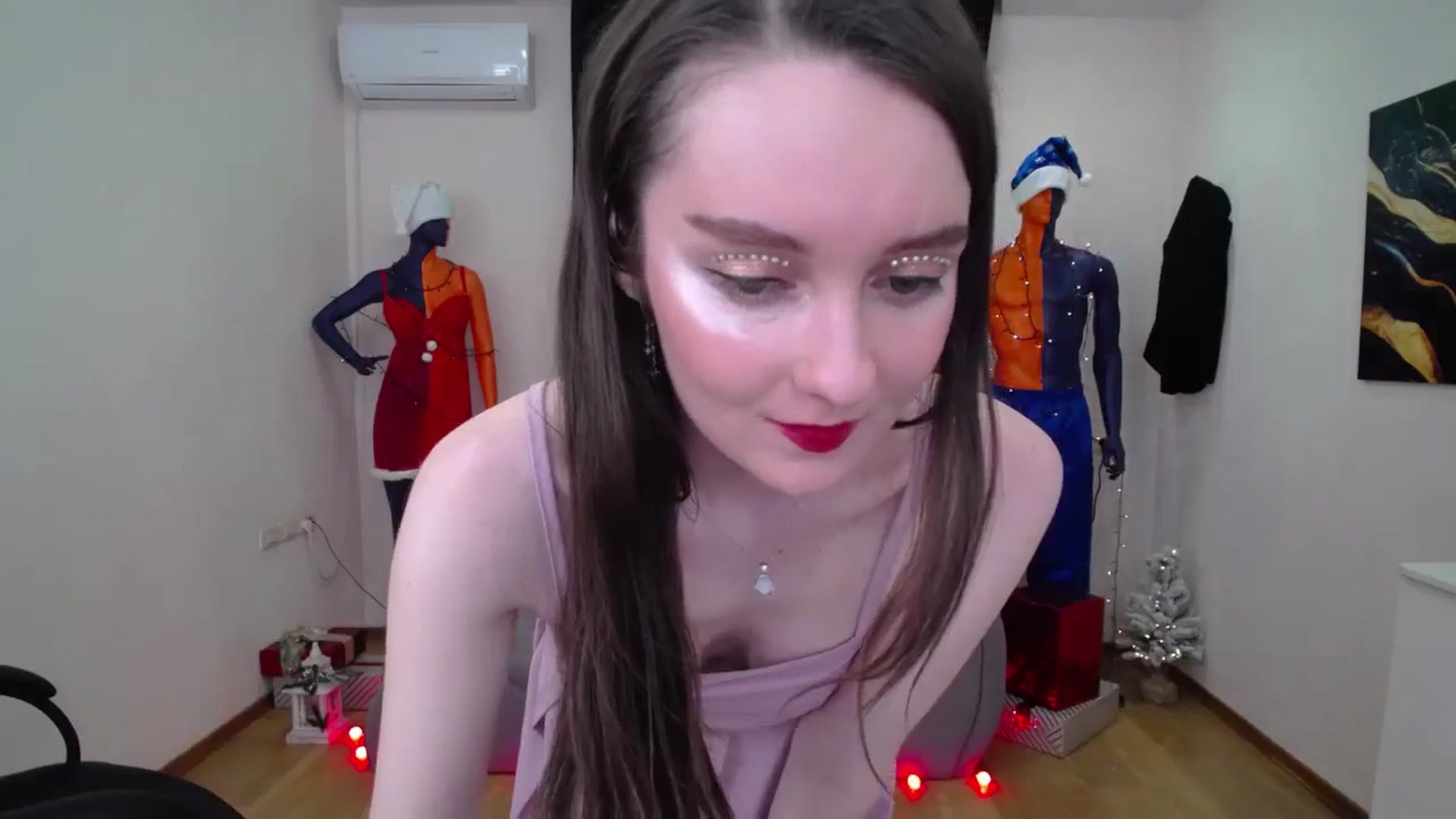 Gallery image thumbnail from Milim_Nava's myfreecams stream on, 12/31/2024, 10:35 image 10 of 20