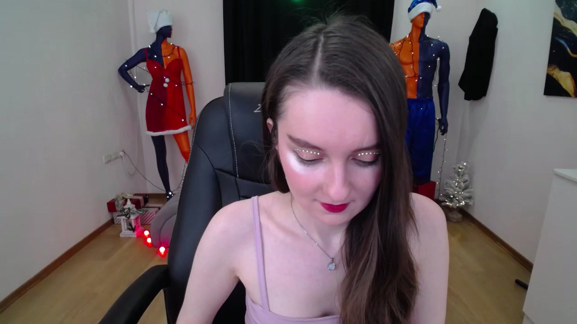 Gallery image thumbnail from Milim_Nava's myfreecams stream on, 12/31/2024, 10:35 image 1 of 20