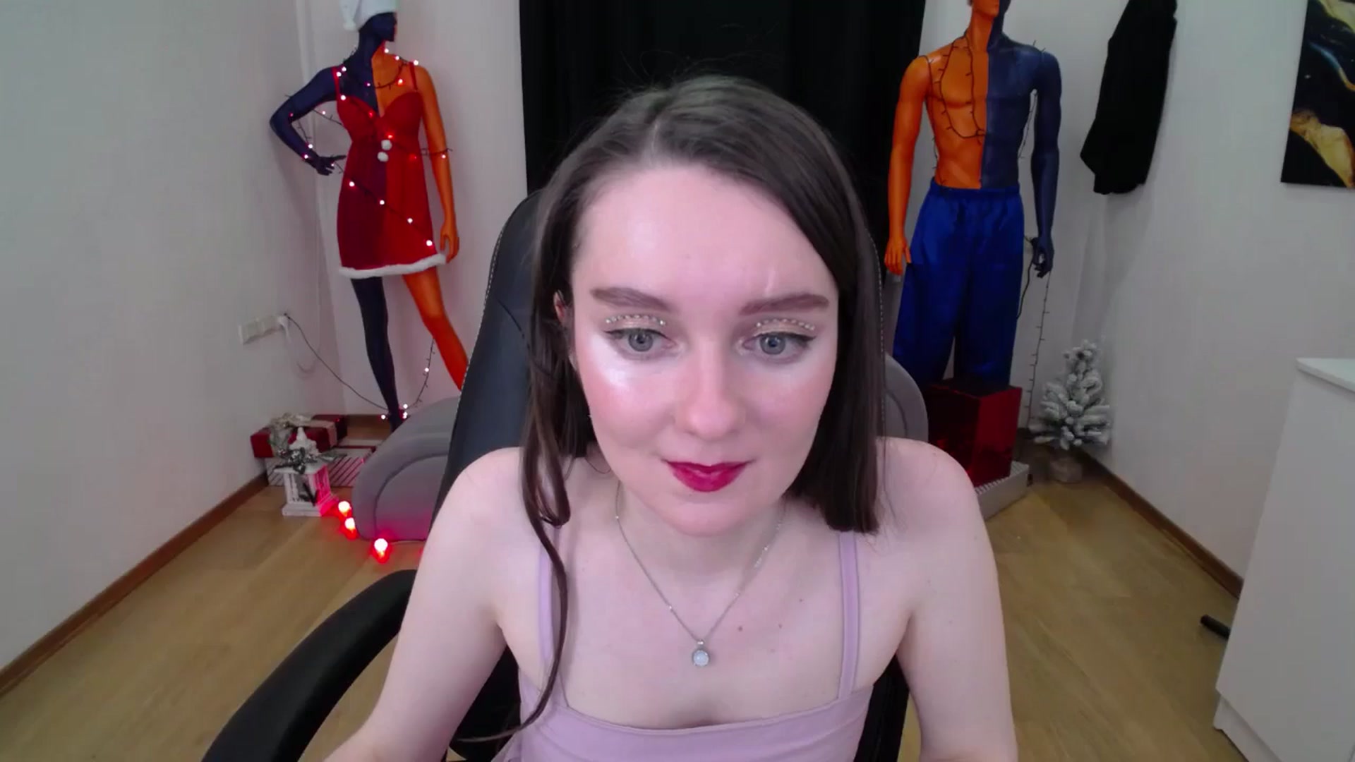 Gallery image thumbnail from Milim_Nava's myfreecams stream on, 12/31/2024, 11:45 image 16 of 20