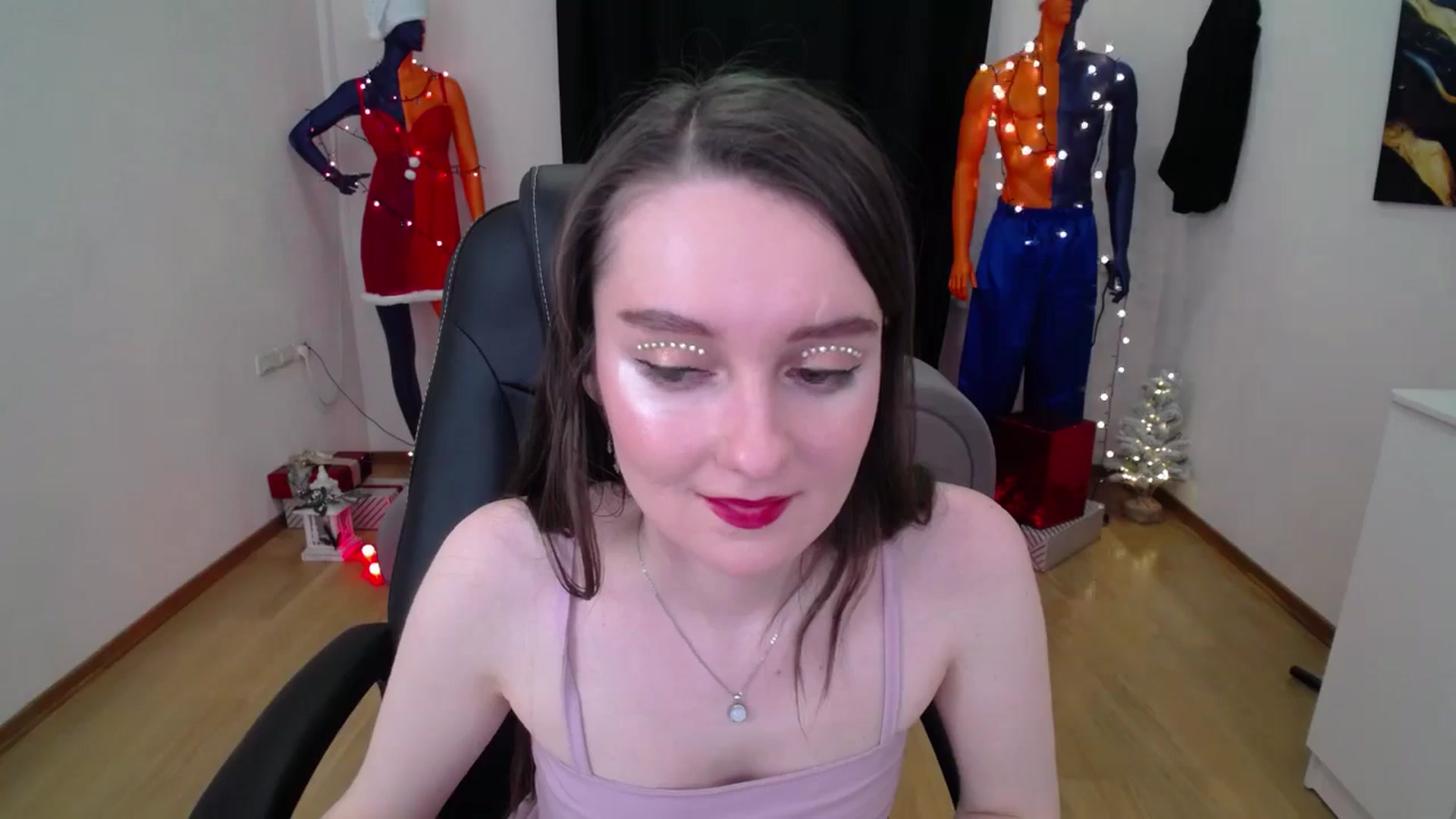 Gallery image thumbnail from Milim_Nava's myfreecams stream on, 12/31/2024, 11:45 image 3 of 20