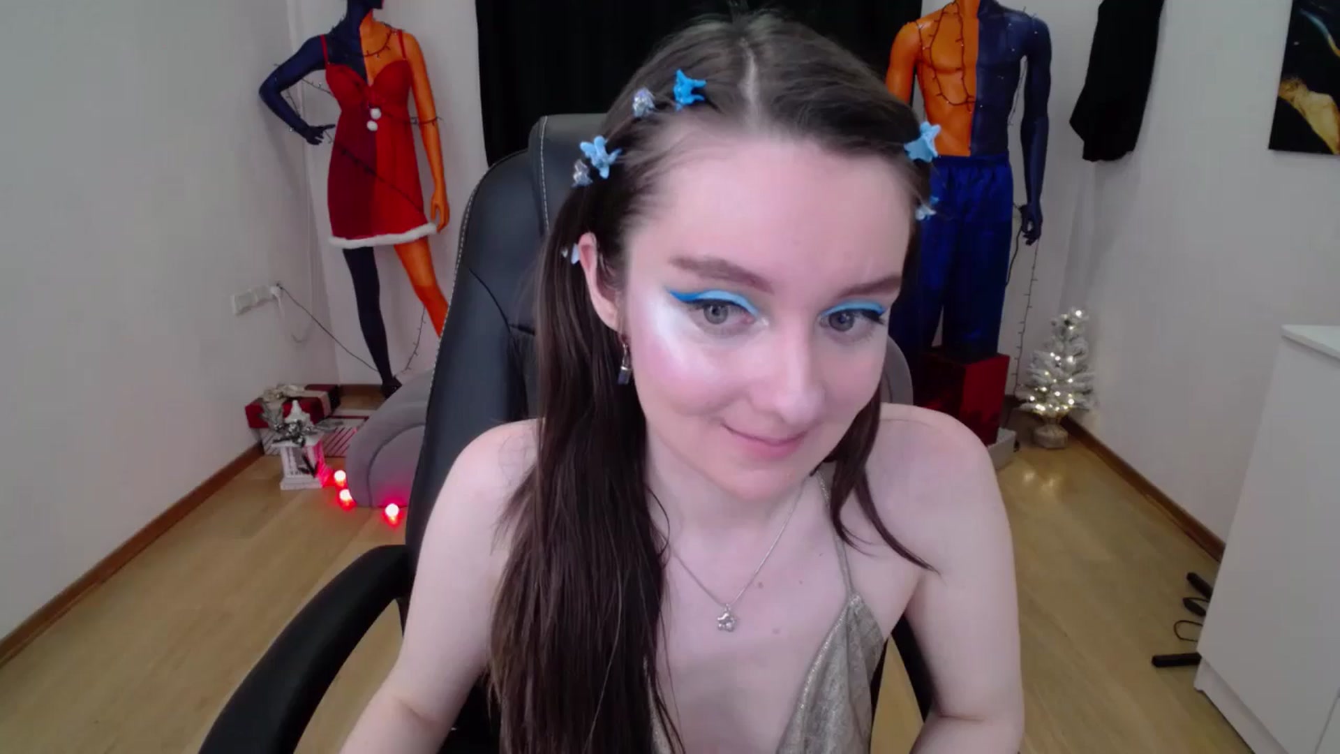 Gallery image thumbnail from Milim_Nava's myfreecams stream on, 01/08/2025, 11:03 image 19 of 20