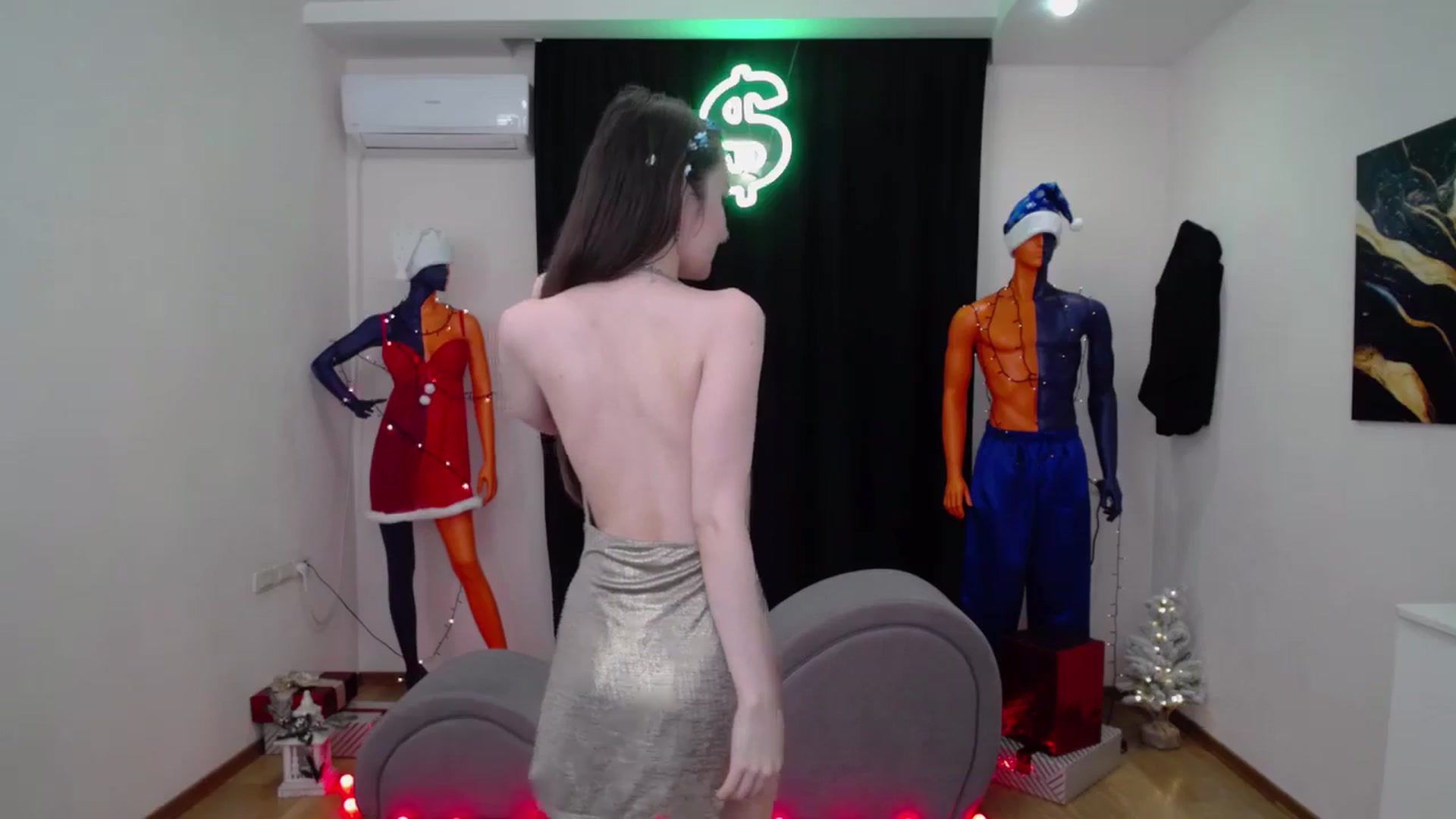 Gallery image thumbnail from Milim_Nava's myfreecams stream on, 01/08/2025, 11:03 image 8 of 20