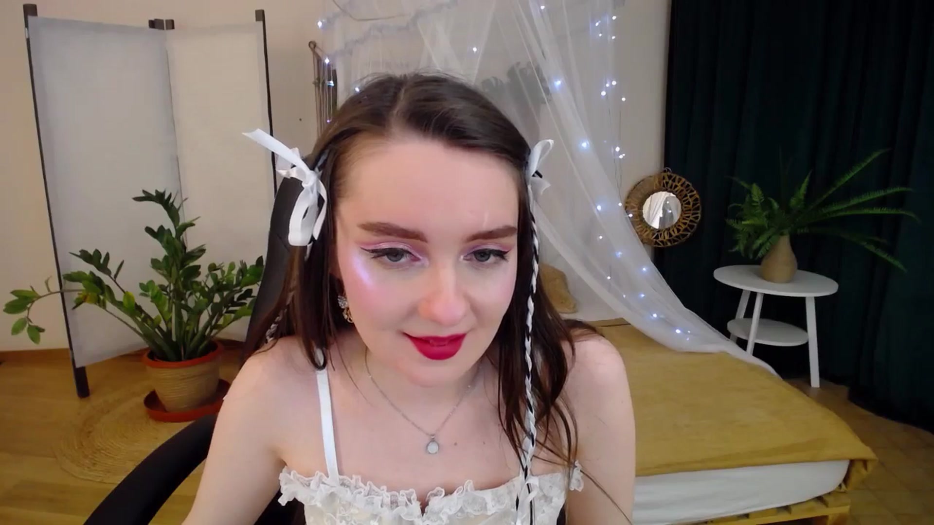 Gallery image thumbnail from Milim_Nava's myfreecams stream on, 01/18/2025, 19:20 image 16 of 20