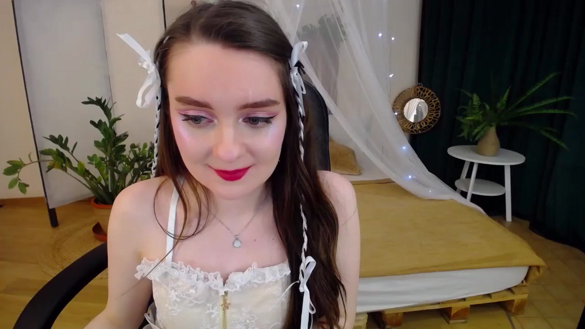 Gallery image thumbnail from Milim_Nava's myfreecams stream on, 01/18/2025, 19:20 image 4 of 20