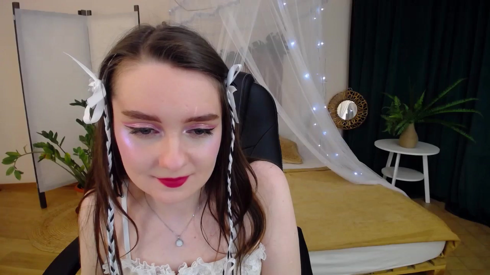 Gallery image thumbnail from Milim_Nava's myfreecams stream on, 01/18/2025, 19:20 image 18 of 20