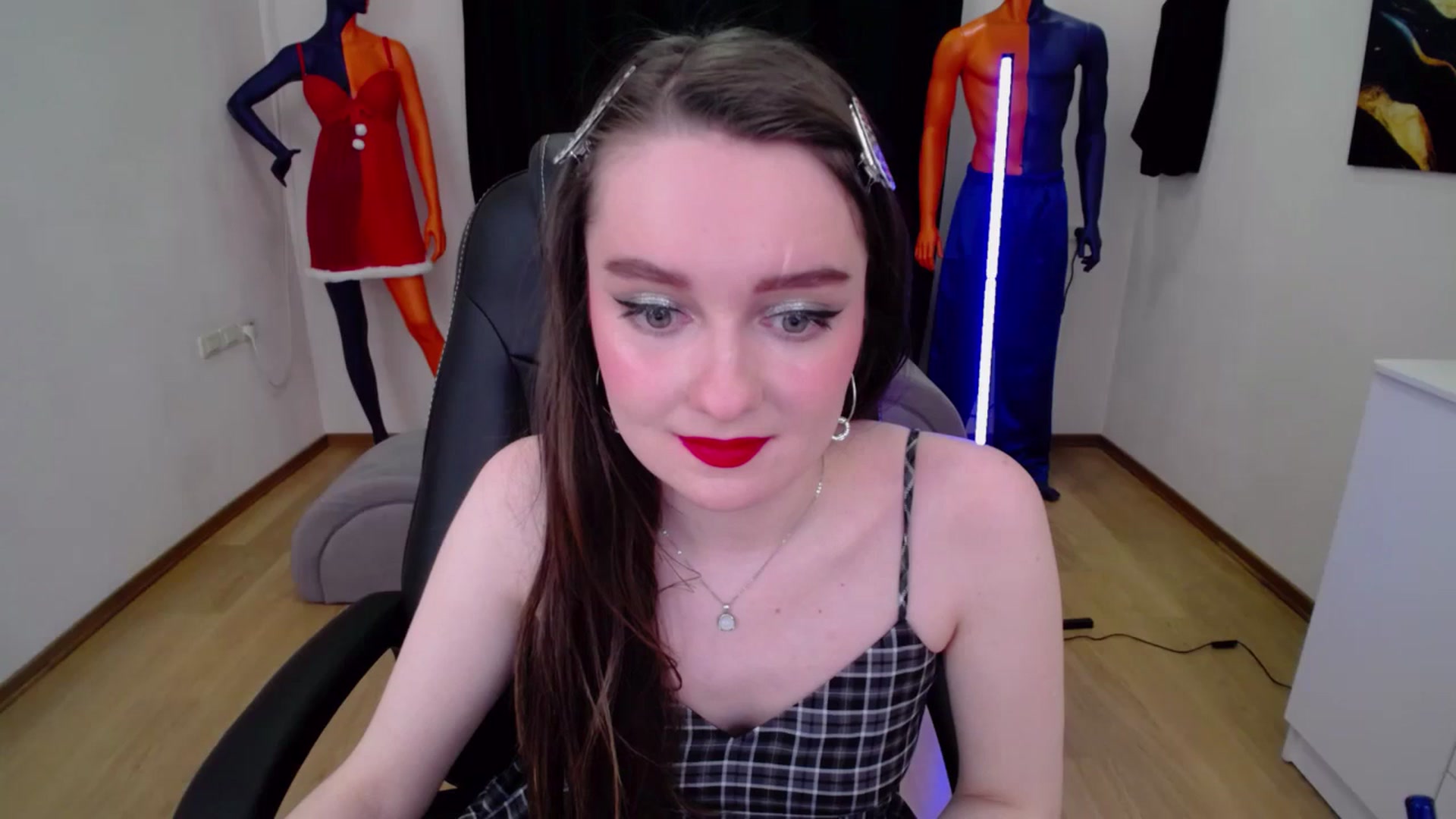 Gallery image thumbnail from Milim_Nava's myfreecams stream on, 01/19/2025, 20:28 image 16 of 20