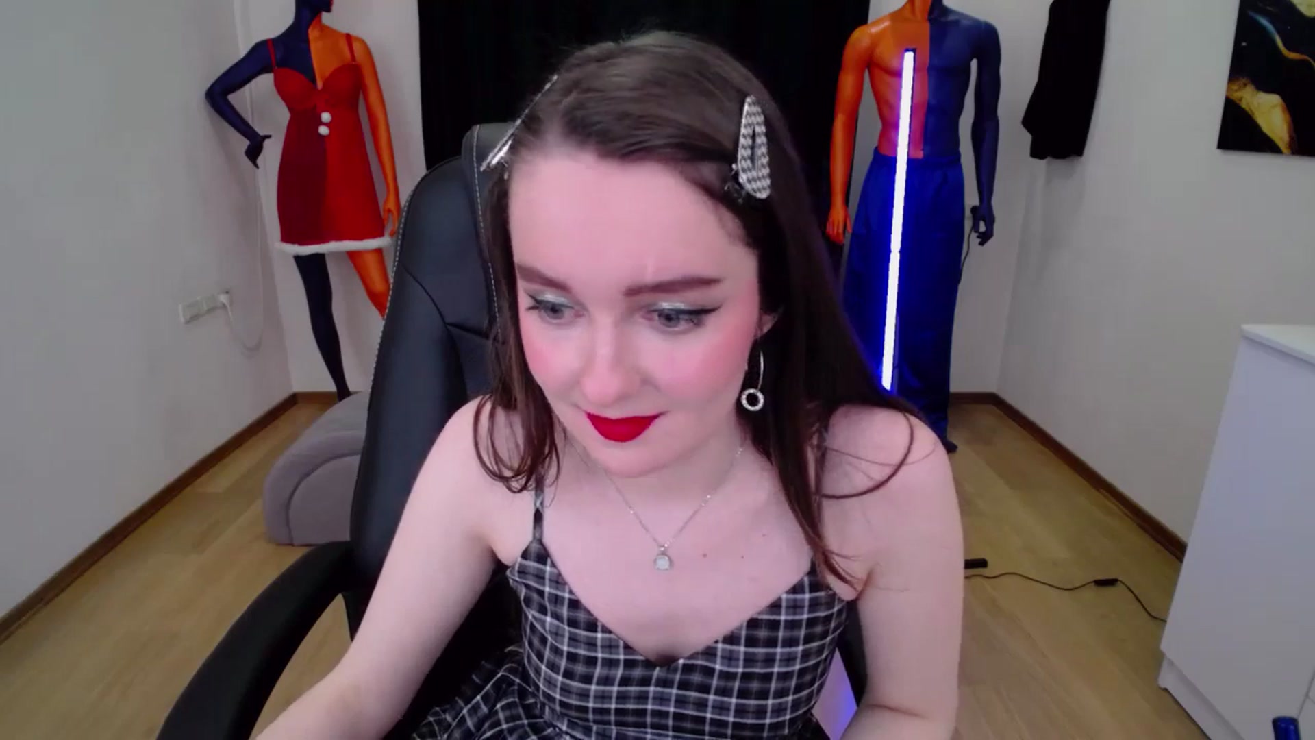 Gallery image thumbnail from Milim_Nava's myfreecams stream on, 01/19/2025, 20:28 image 4 of 20