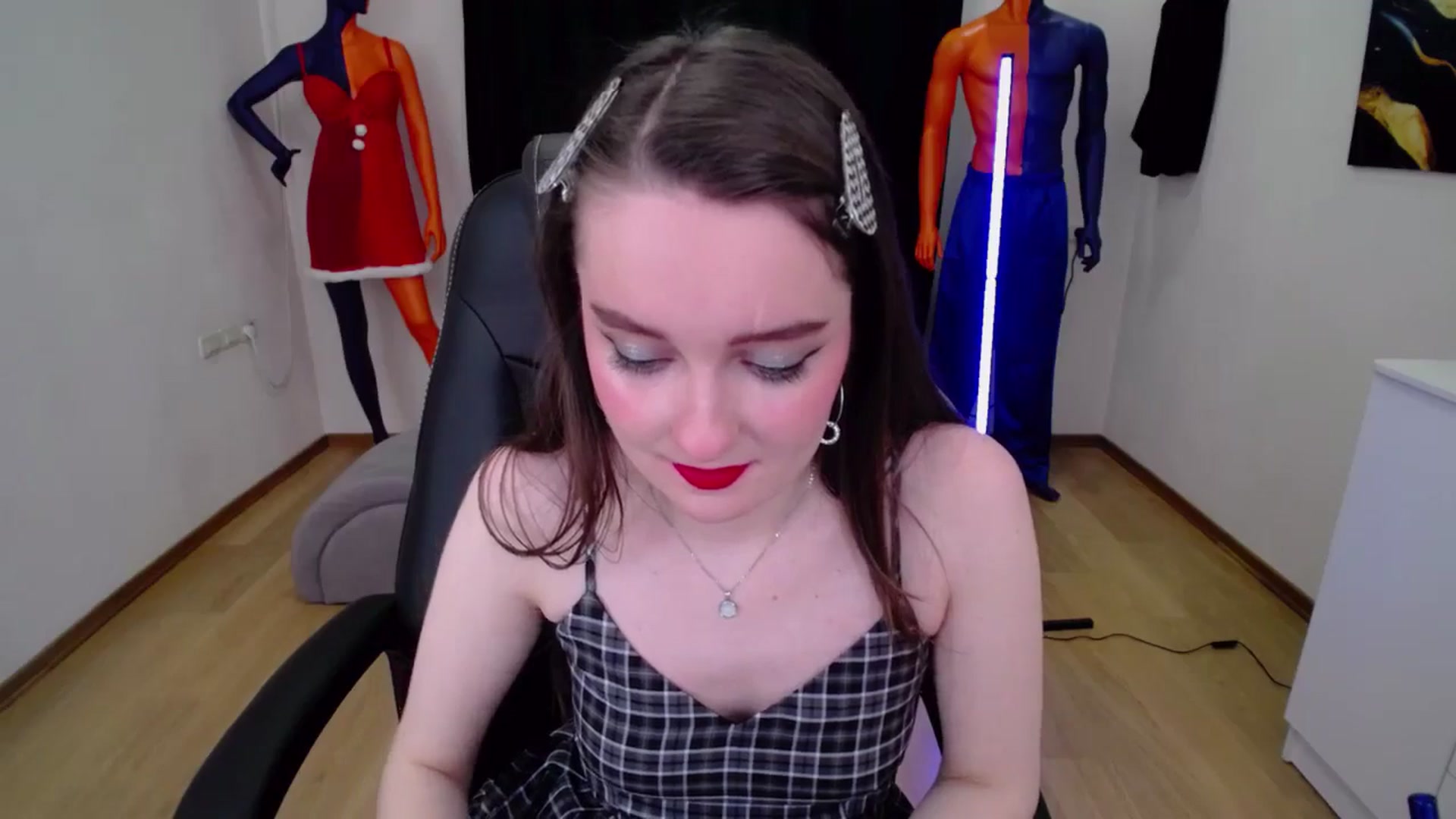 Gallery image thumbnail from Milim_Nava's myfreecams stream on, 01/19/2025, 20:28 image 7 of 20
