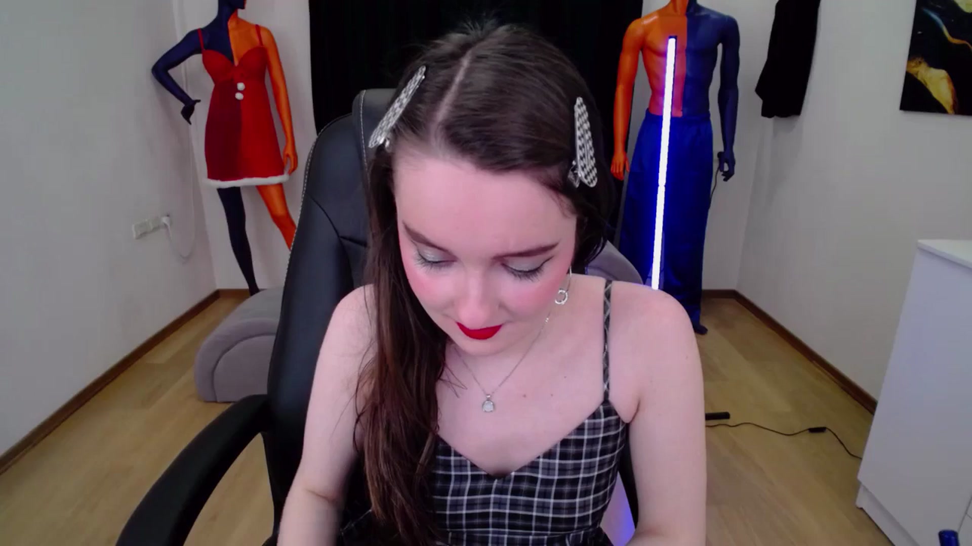 Gallery image thumbnail from Milim_Nava's myfreecams stream on, 01/19/2025, 20:28 image 14 of 20