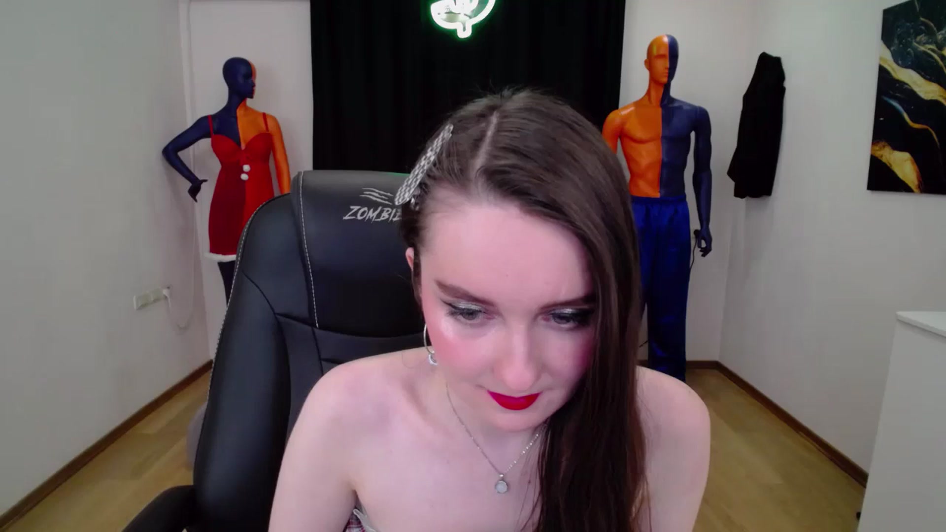 Gallery image thumbnail from Milim_Nava's myfreecams stream on, 01/20/2025, 02:30 image 14 of 20