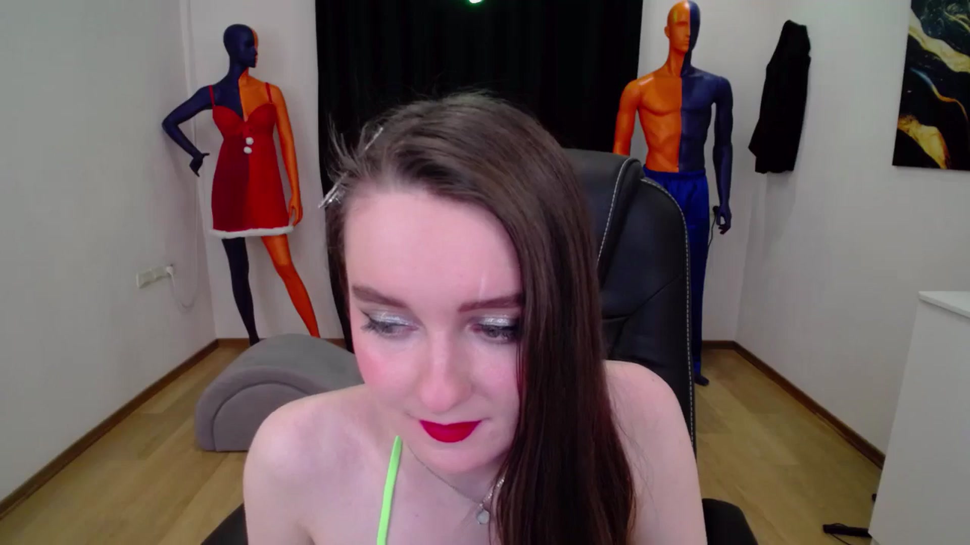 Gallery image thumbnail from Milim_Nava's myfreecams stream on, 01/20/2025, 02:30 image 6 of 20