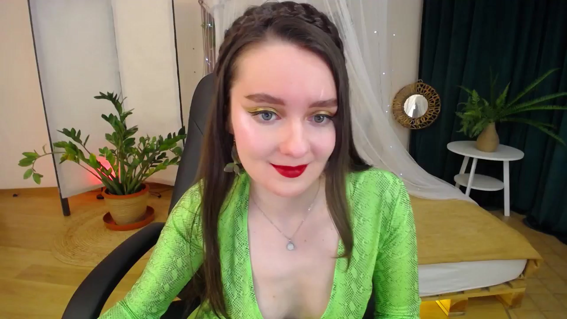Gallery image thumbnail from Milim_Nava's myfreecams stream on, 01/20/2025, 19:03 image 14 of 20
