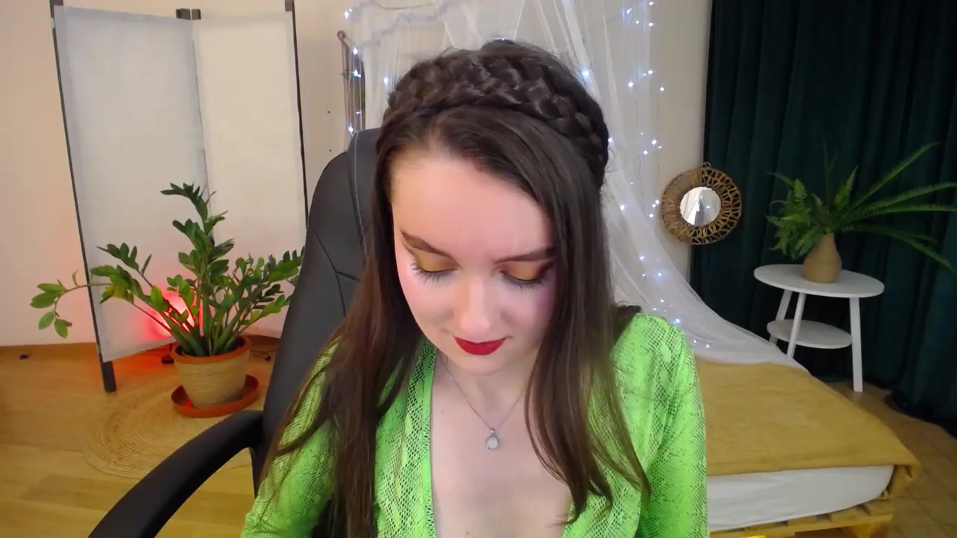 Gallery image thumbnail from Milim_Nava's myfreecams stream on, 01/20/2025, 19:03 image 17 of 20
