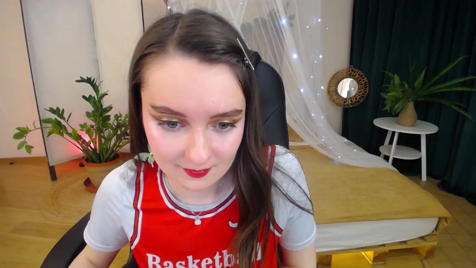 Gallery image thumbnail from Milim_Nava's myfreecams stream on, 01/21/2025, 02:19 image 4 of 20