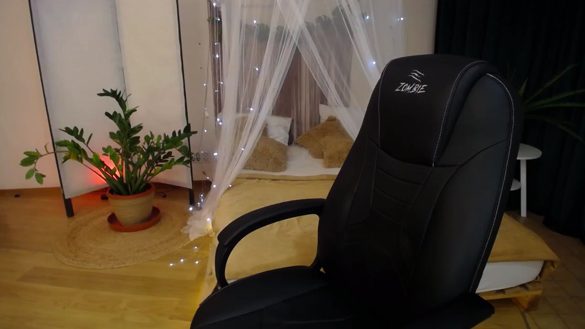 Gallery image thumbnail from Milim_Nava's myfreecams stream on, 01/22/2025, 19:56 image 20 of 20