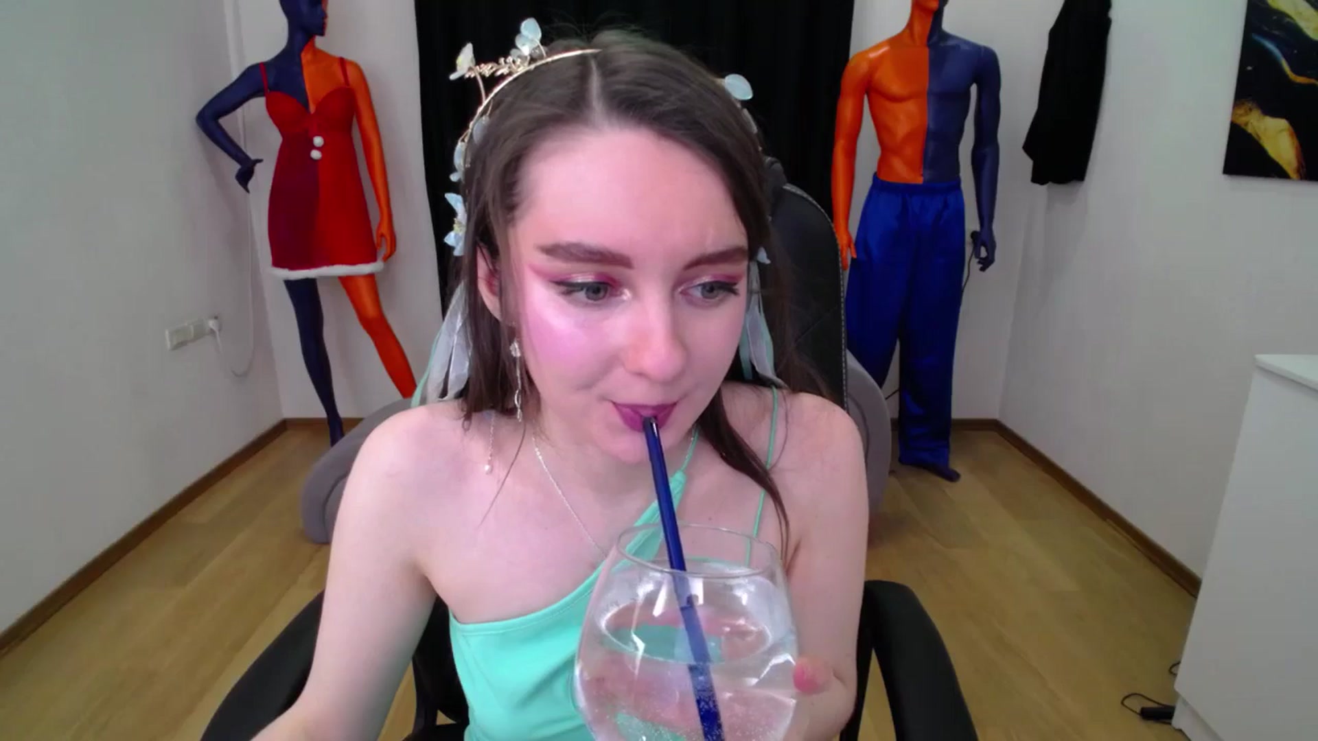 Gallery image thumbnail from Milim_Nava's myfreecams stream on, 01/26/2025, 12:25 image 9 of 20