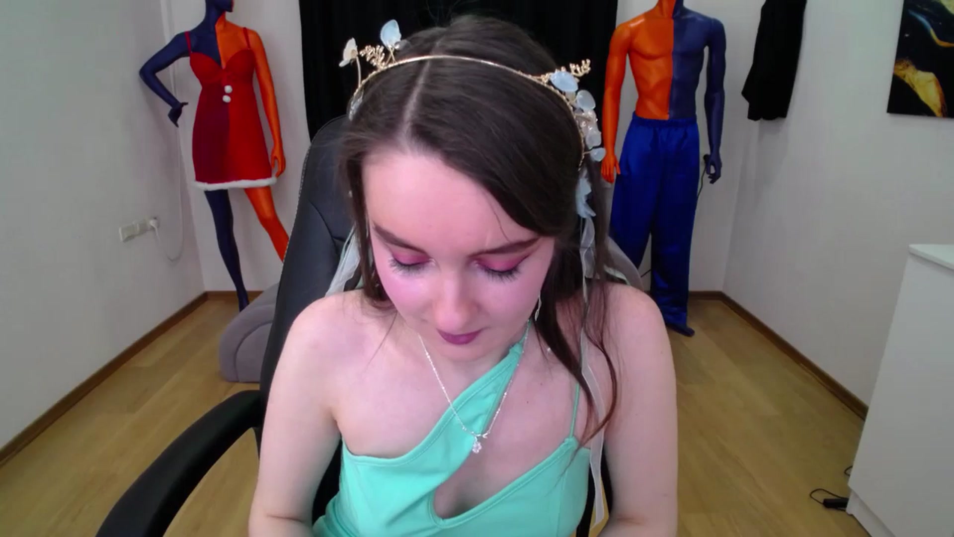 Gallery image thumbnail from Milim_Nava's myfreecams stream on, 01/26/2025, 12:25 image 19 of 20