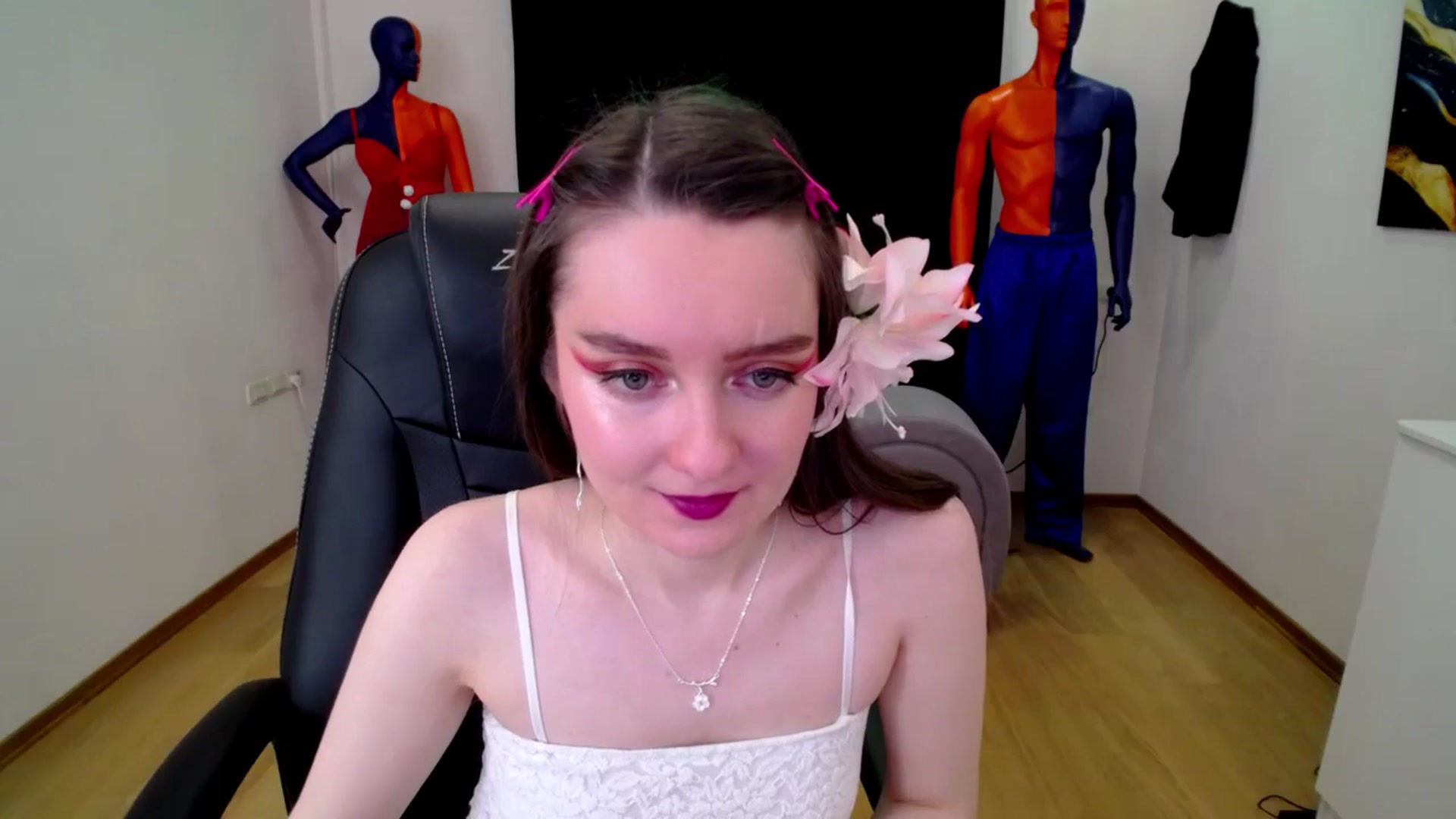 Gallery image thumbnail from Milim_Nava's myfreecams stream on, 01/28/2025, 20:06 image 14 of 20