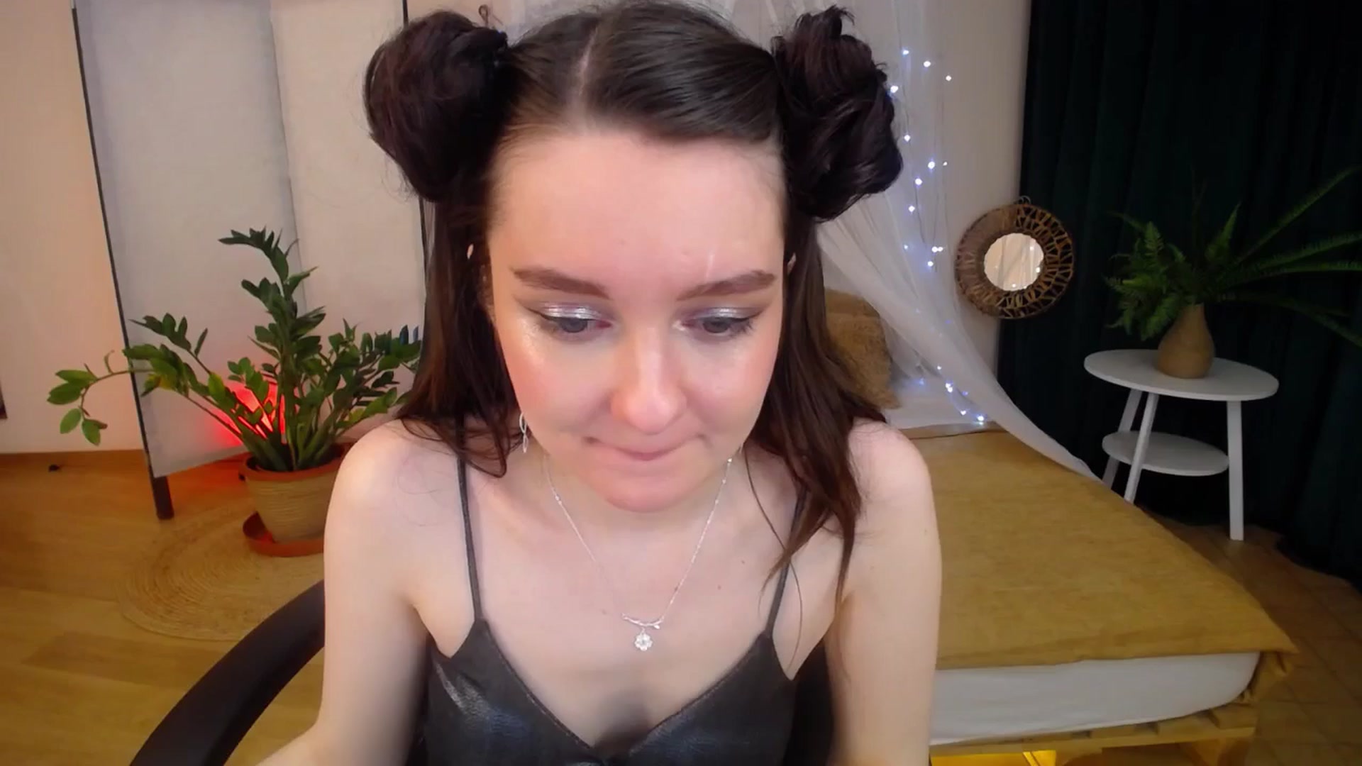 Gallery image thumbnail from Milim_Nava's myfreecams stream on, 01/29/2025, 19:36 image 14 of 20
