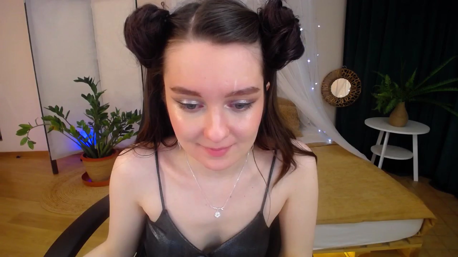 Gallery image thumbnail from Milim_Nava's myfreecams stream on, 01/29/2025, 19:36 image 13 of 20