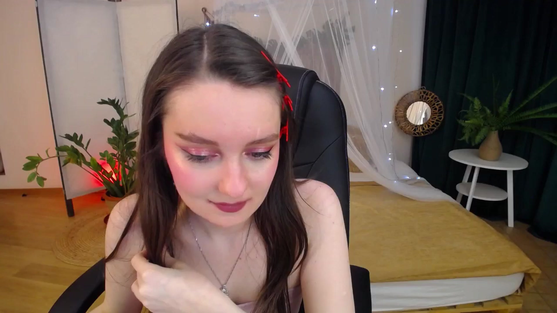 Gallery image thumbnail from Milim_Nava's myfreecams stream on, 02/05/2025, 09:50 image 18 of 20