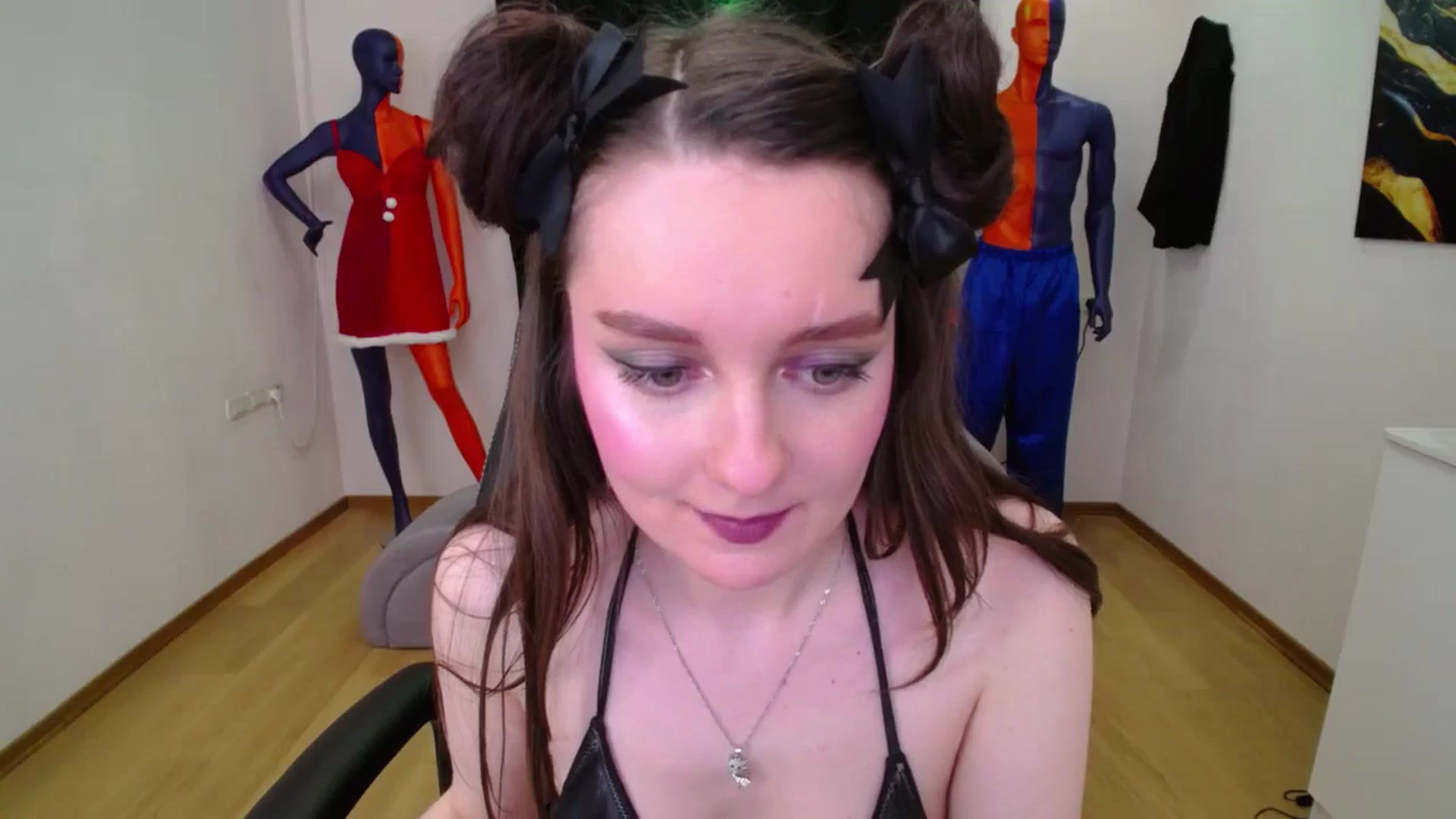 Gallery image thumbnail from Milim_Nava's myfreecams stream on, 02/06/2025, 09:18 image 10 of 20