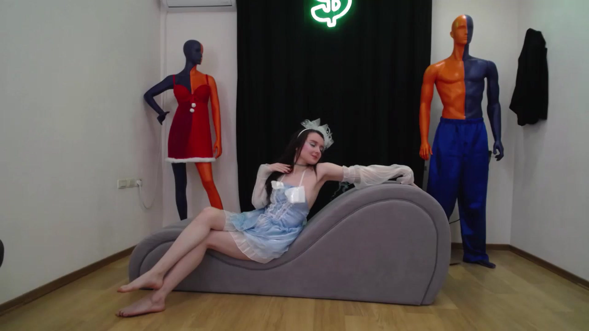 Gallery image thumbnail from Milim_Nava's myfreecams stream on, 02/09/2025, 12:26 image 18 of 20