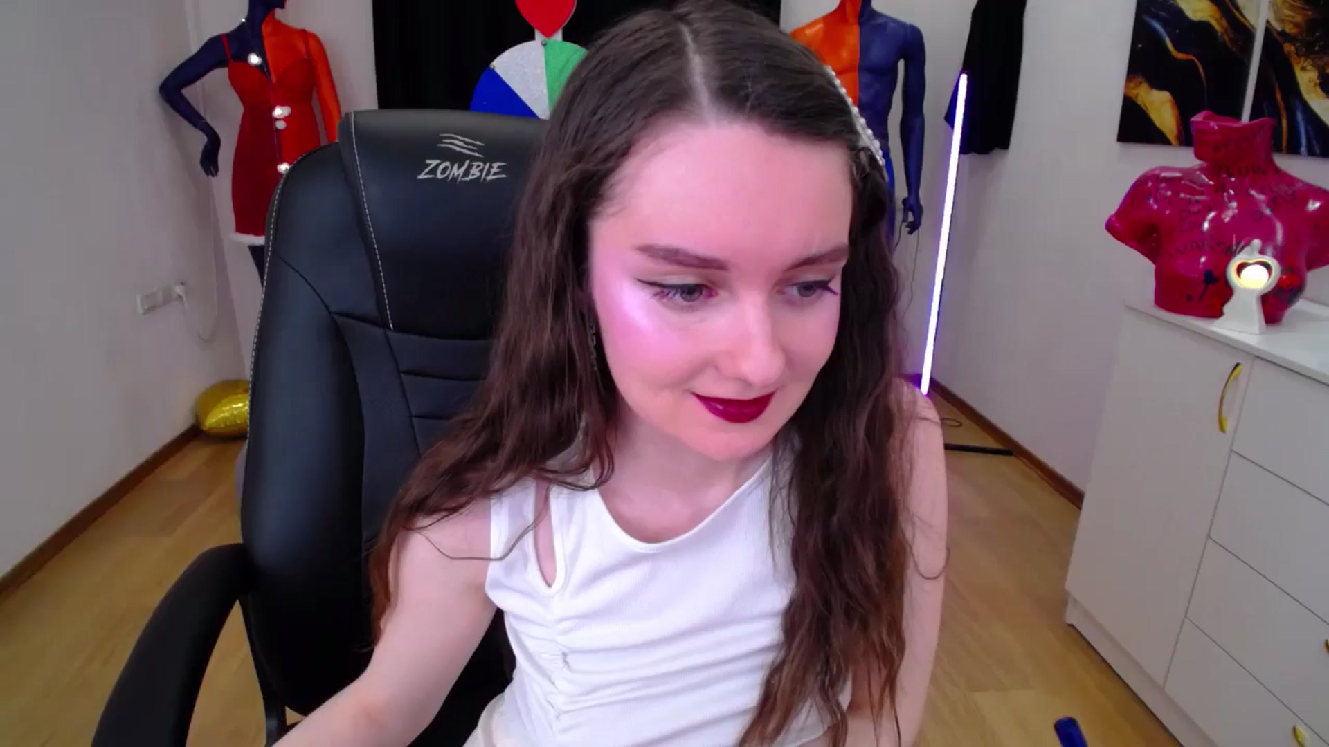 Gallery image thumbnail from Milim_Nava's myfreecams stream on, 02/15/2025, 18:40 image 8 of 20