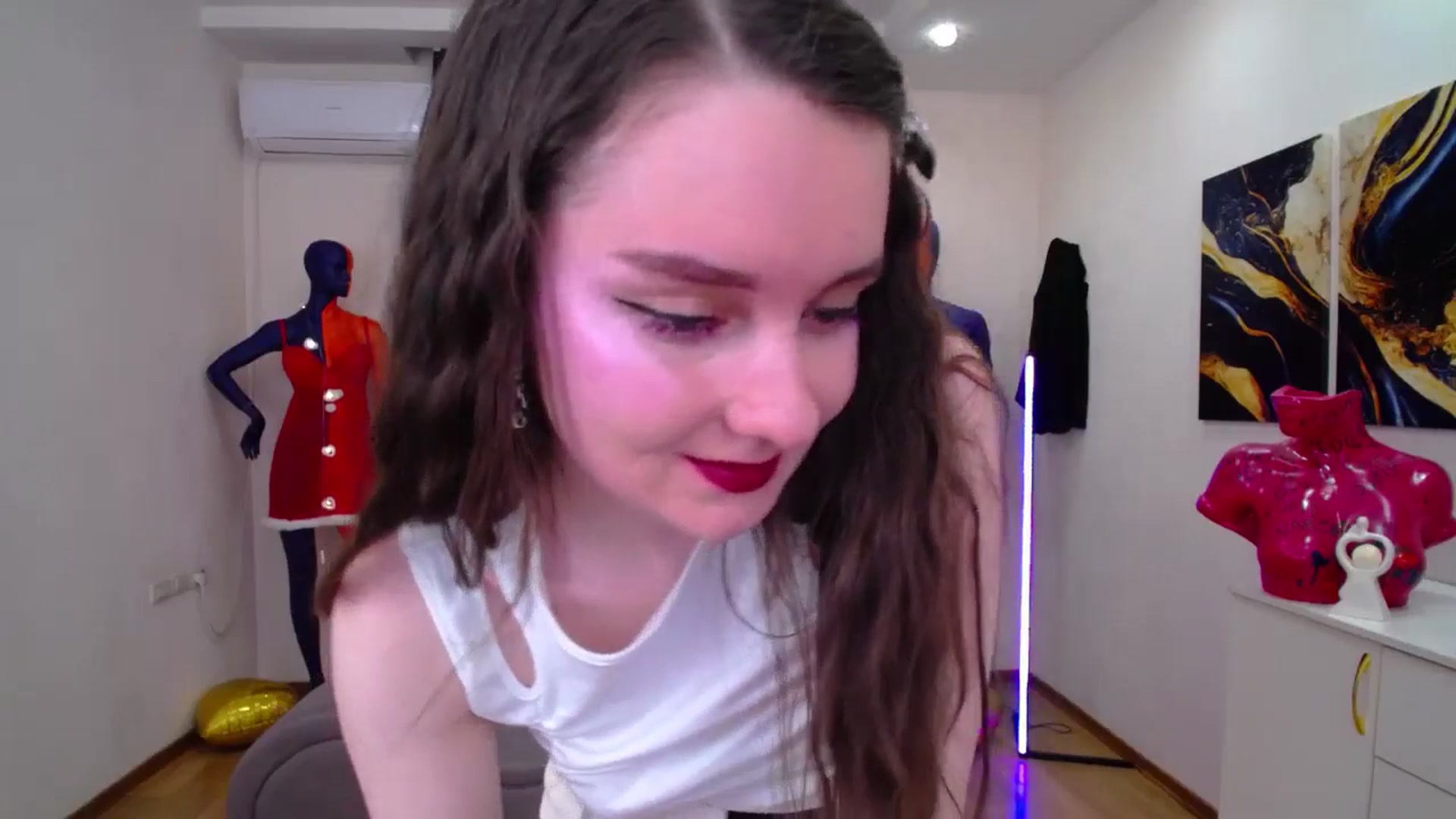 Gallery image thumbnail from Milim_Nava's myfreecams stream on, 02/15/2025, 20:07 image 4 of 20