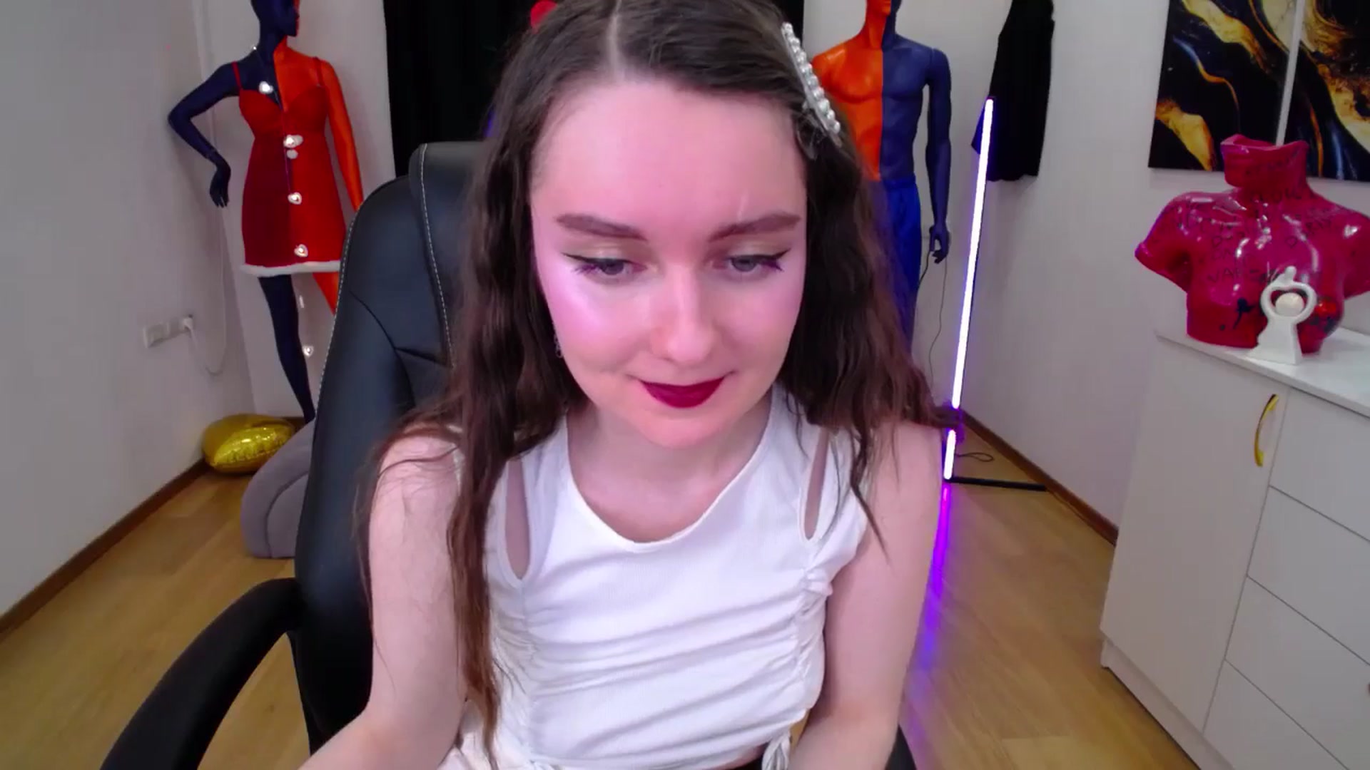 Gallery image thumbnail from Milim_Nava's myfreecams stream on, 02/15/2025, 20:07 image 12 of 20