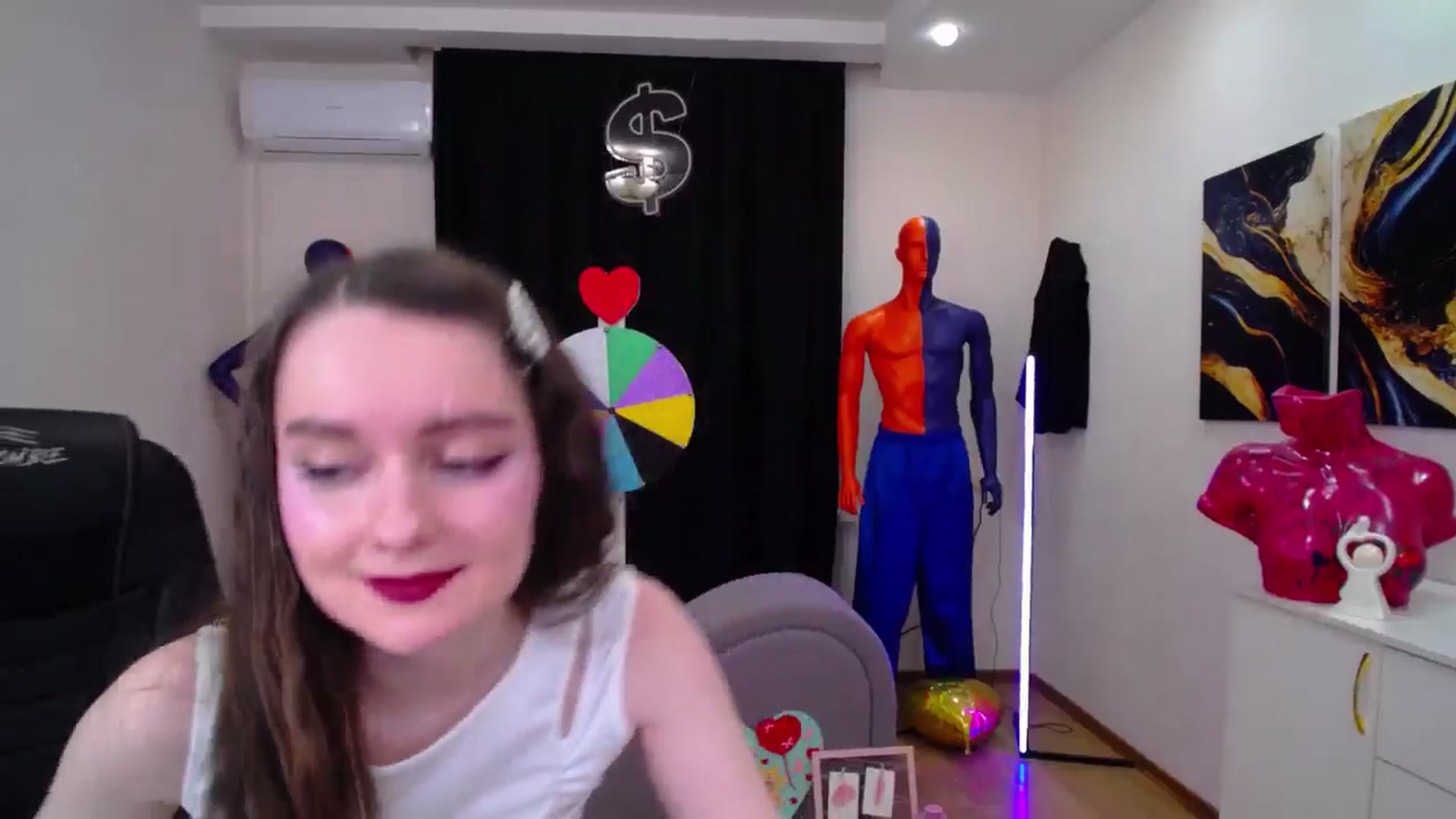 Gallery image thumbnail from Milim_Nava's myfreecams stream on, 02/15/2025, 20:07 image 5 of 20