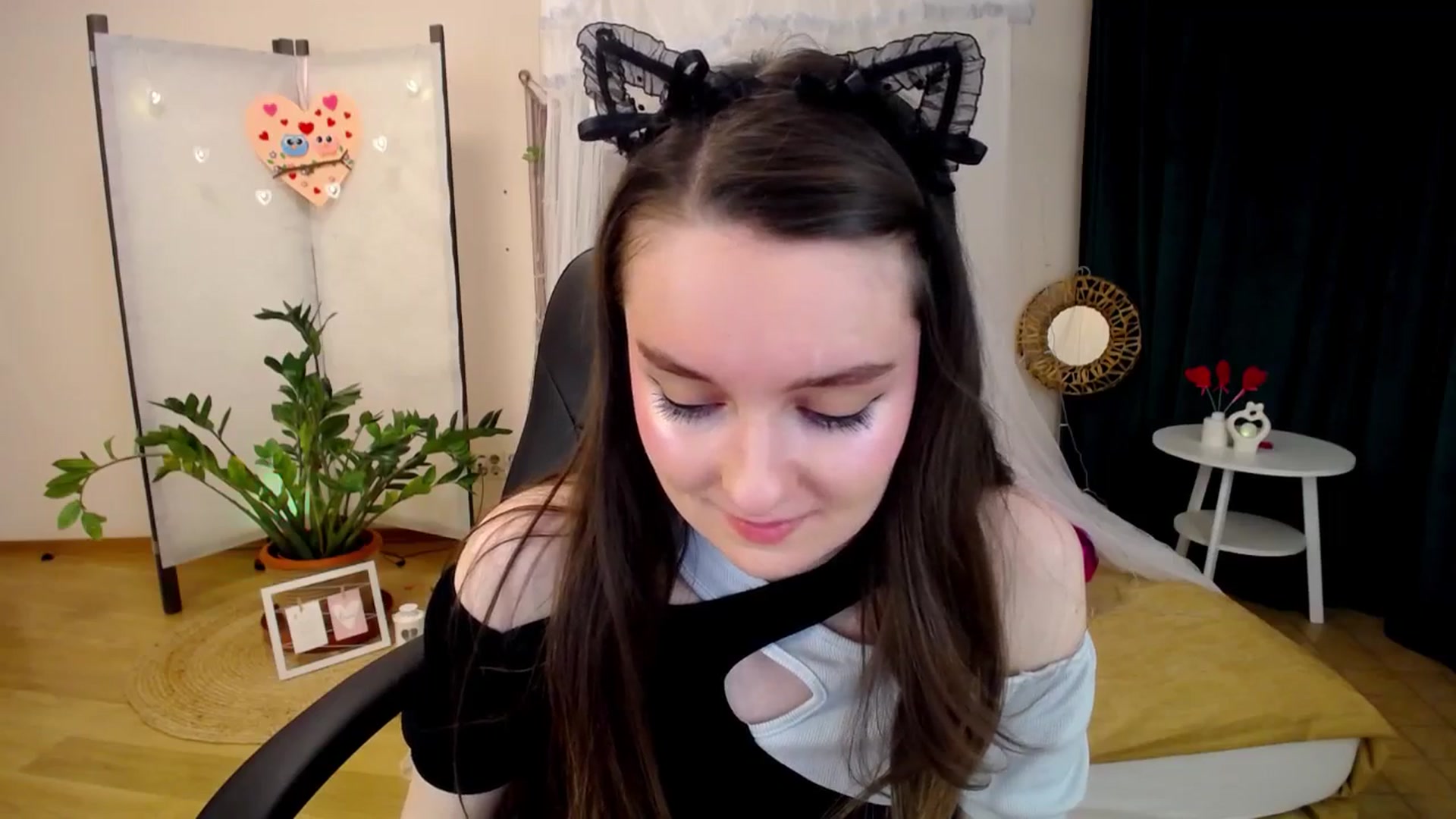 Gallery image thumbnail from Milim_Nava's myfreecams stream on, 02/16/2025, 19:13 image 7 of 20