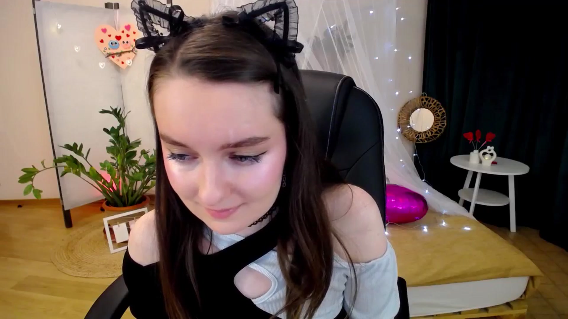 Gallery image thumbnail from Milim_Nava's myfreecams stream on, 02/16/2025, 19:13 image 14 of 20