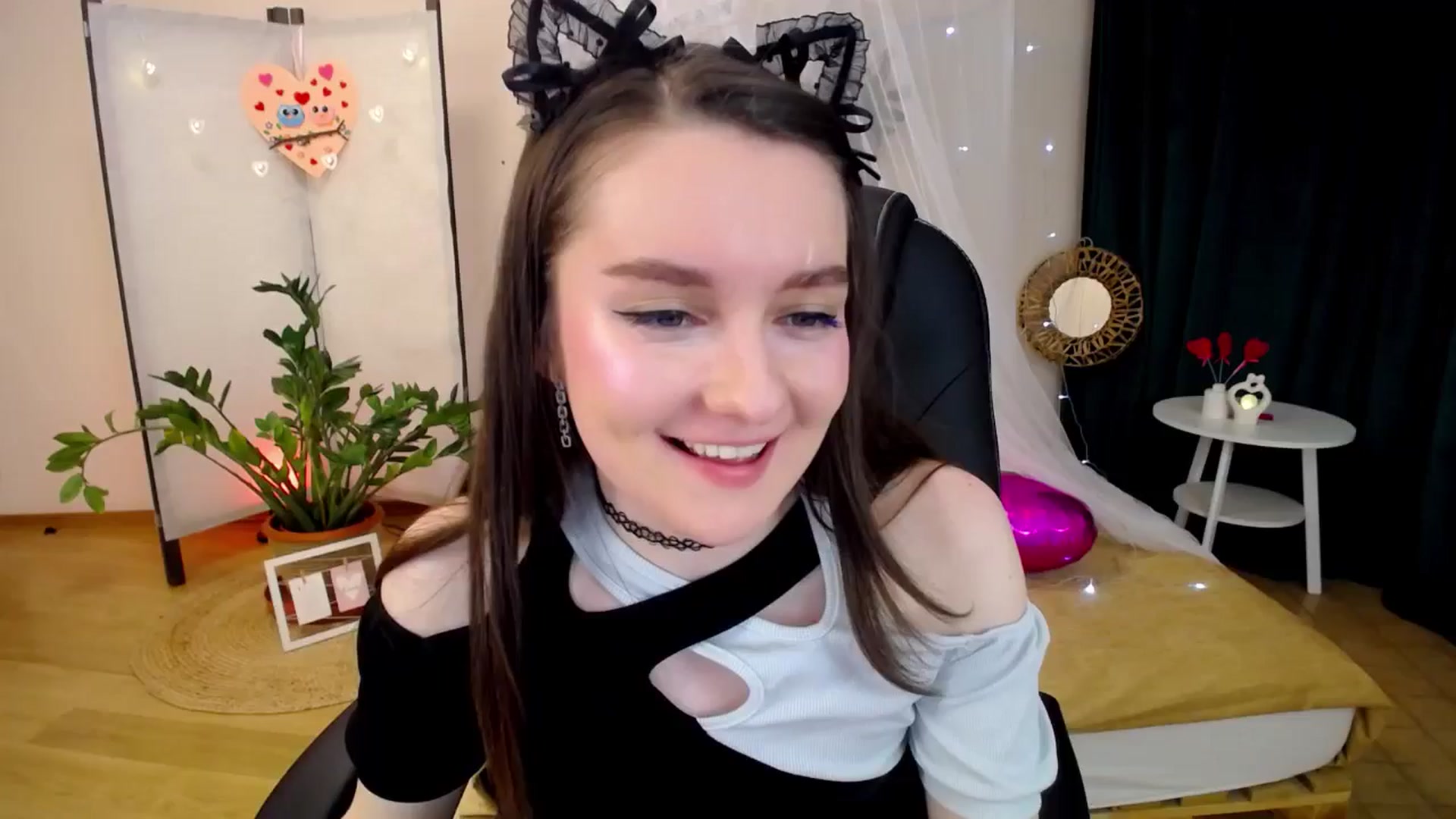 Gallery image thumbnail from Milim_Nava's myfreecams stream on, 02/16/2025, 19:13 image 1 of 20