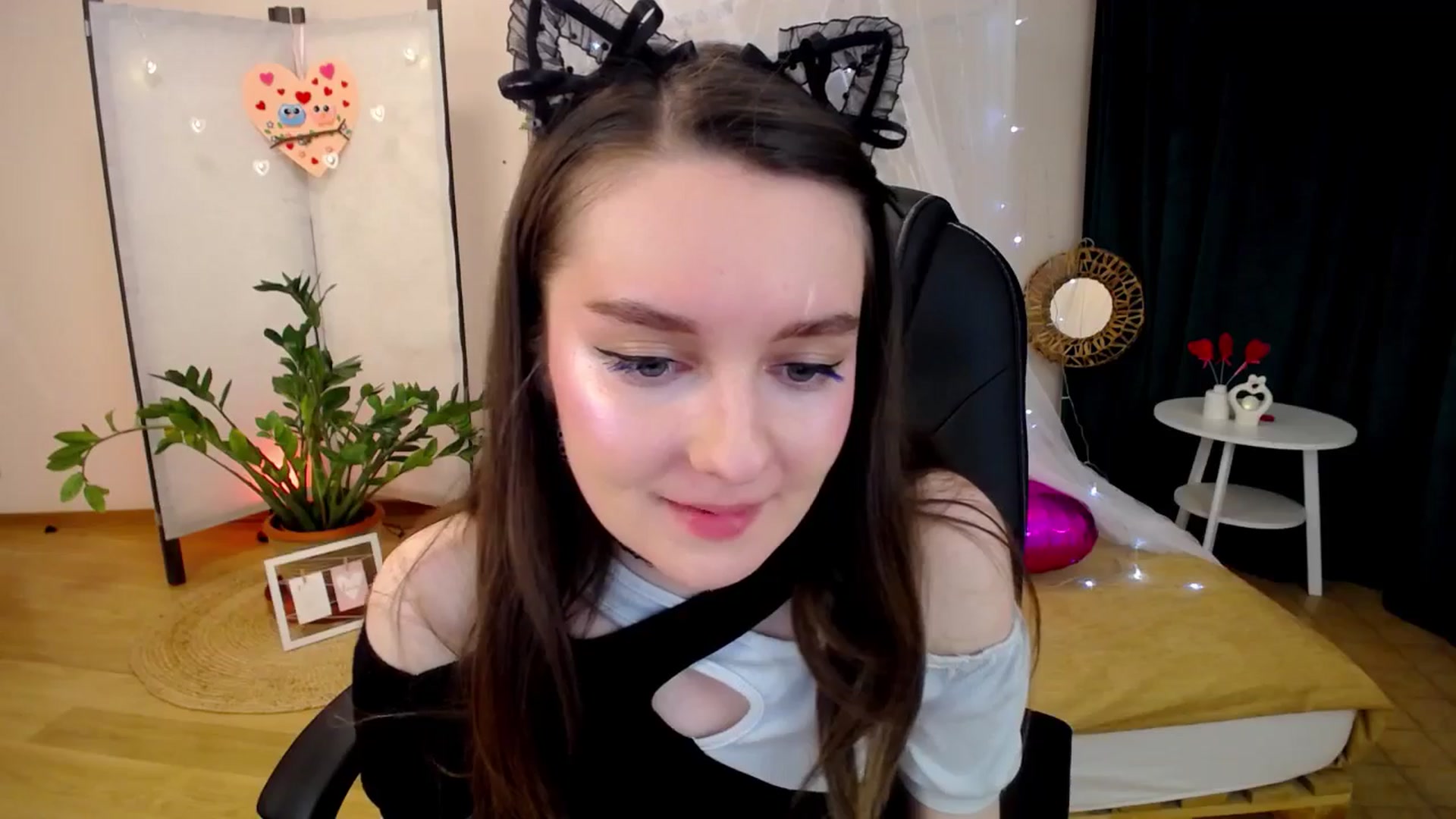 Gallery image thumbnail from Milim_Nava's myfreecams stream on, 02/16/2025, 19:13 image 13 of 20