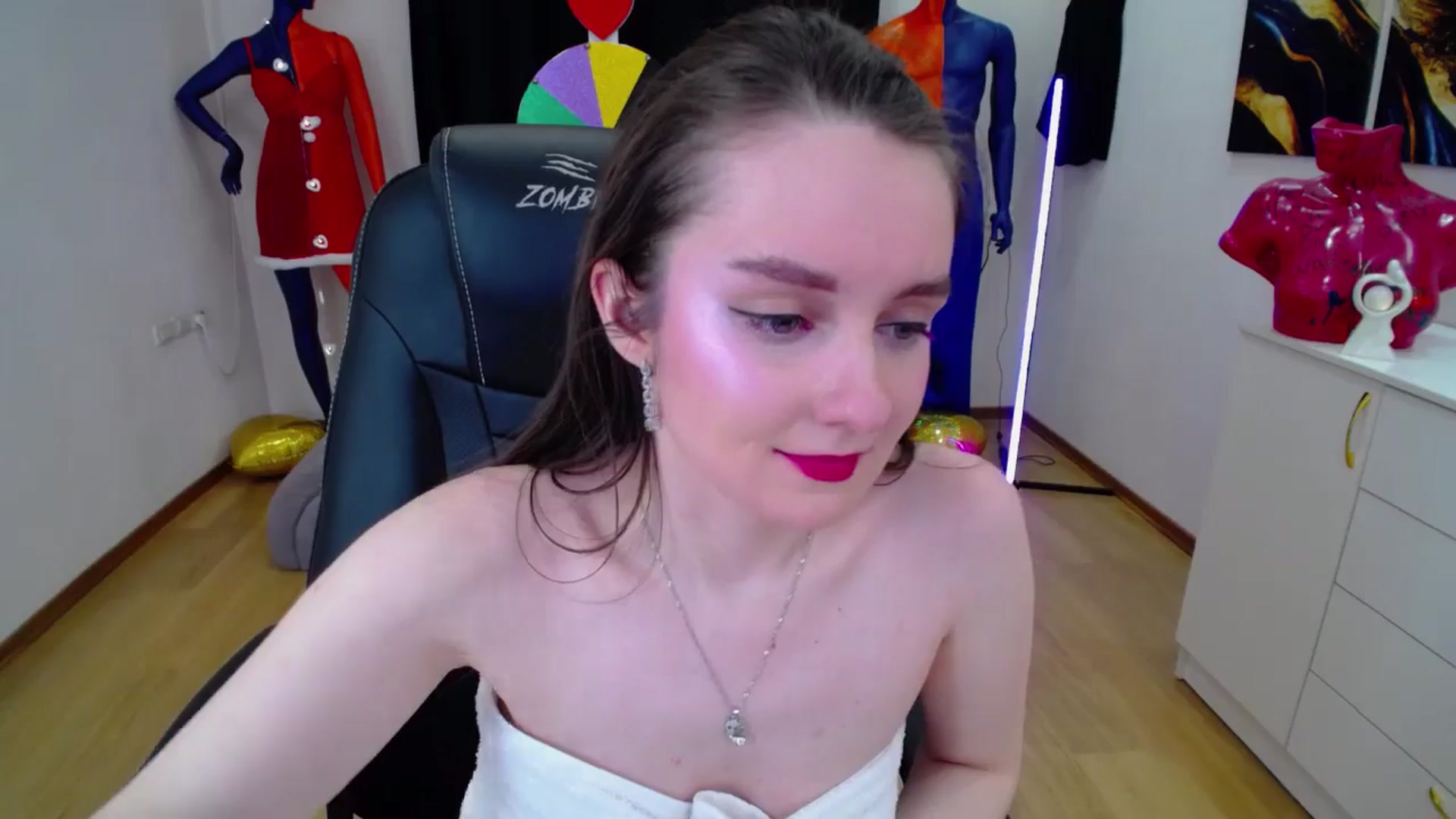 Gallery image thumbnail from Milim_Nava's myfreecams stream on, 02/18/2025, 08:58 image 9 of 20