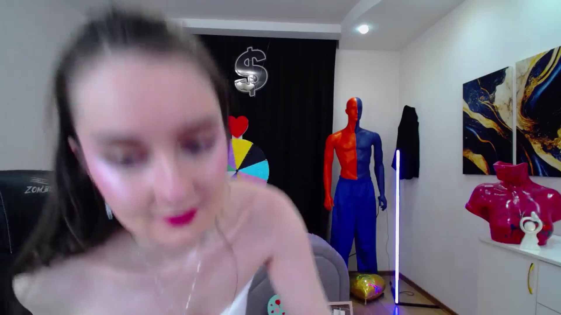 Gallery image thumbnail from Milim_Nava's myfreecams stream on, 02/18/2025, 08:58 image 16 of 20