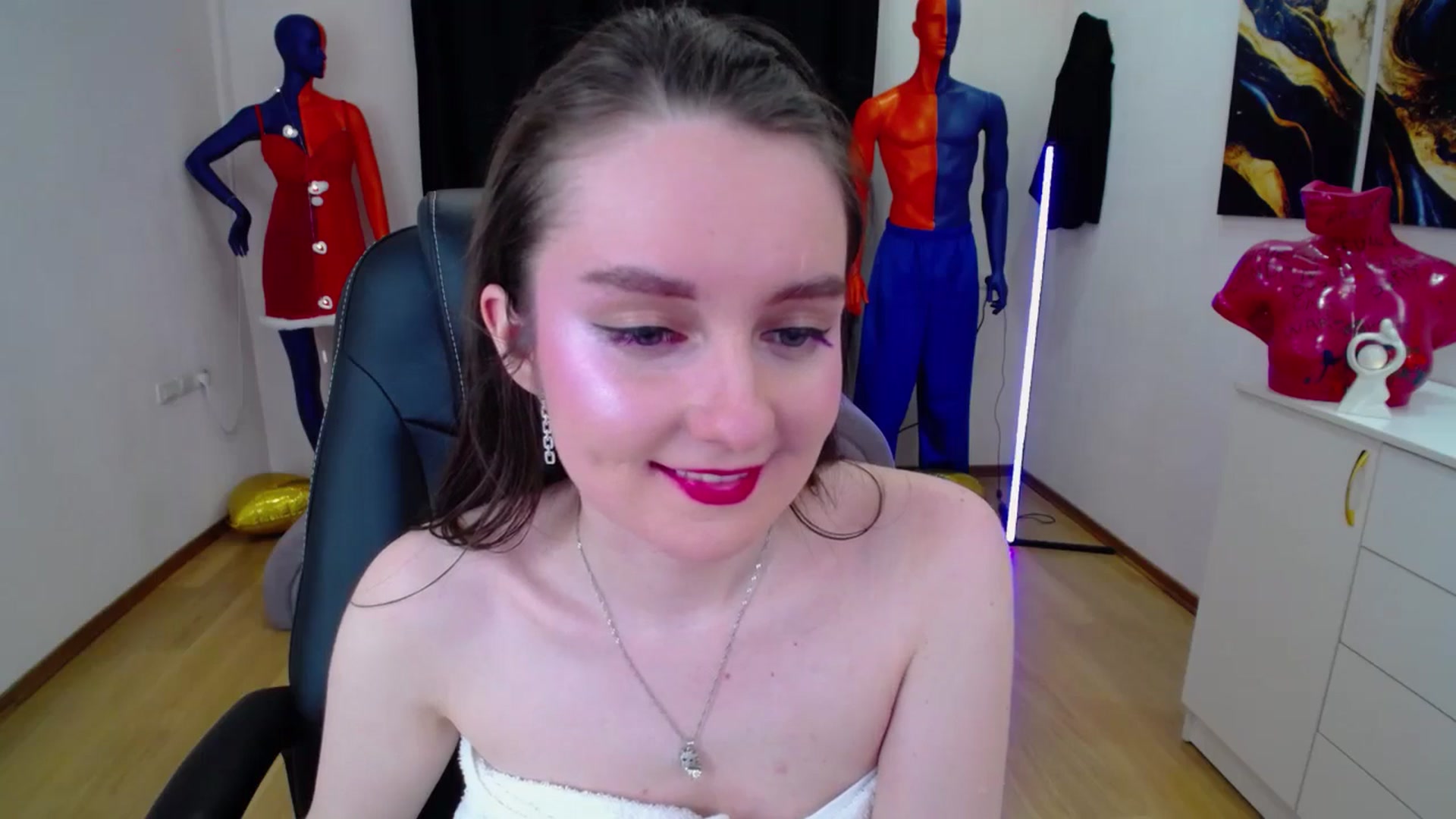 Gallery image thumbnail from Milim_Nava's myfreecams stream on, 02/18/2025, 08:58 image 15 of 20
